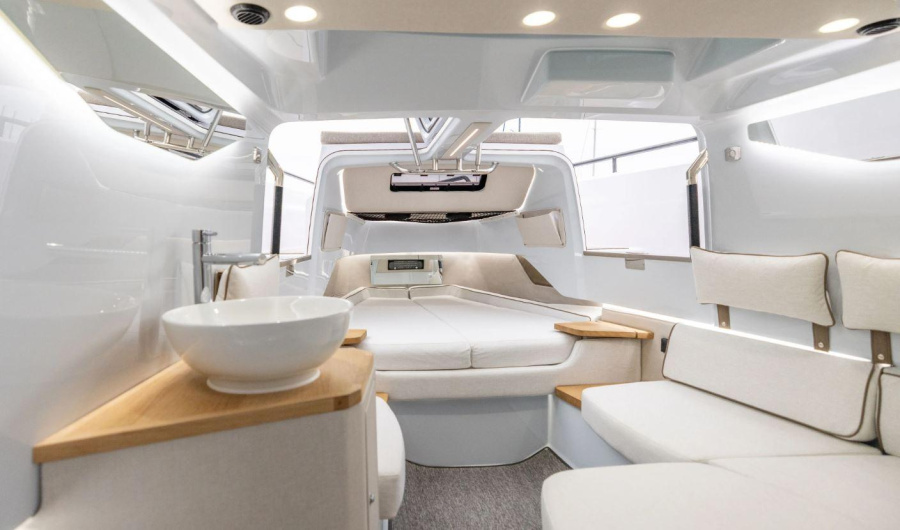 Photo #12 - Axopar 37 XC Cross Cabin (Axopar 37 XC Cross Cabin) in Drage - 23520