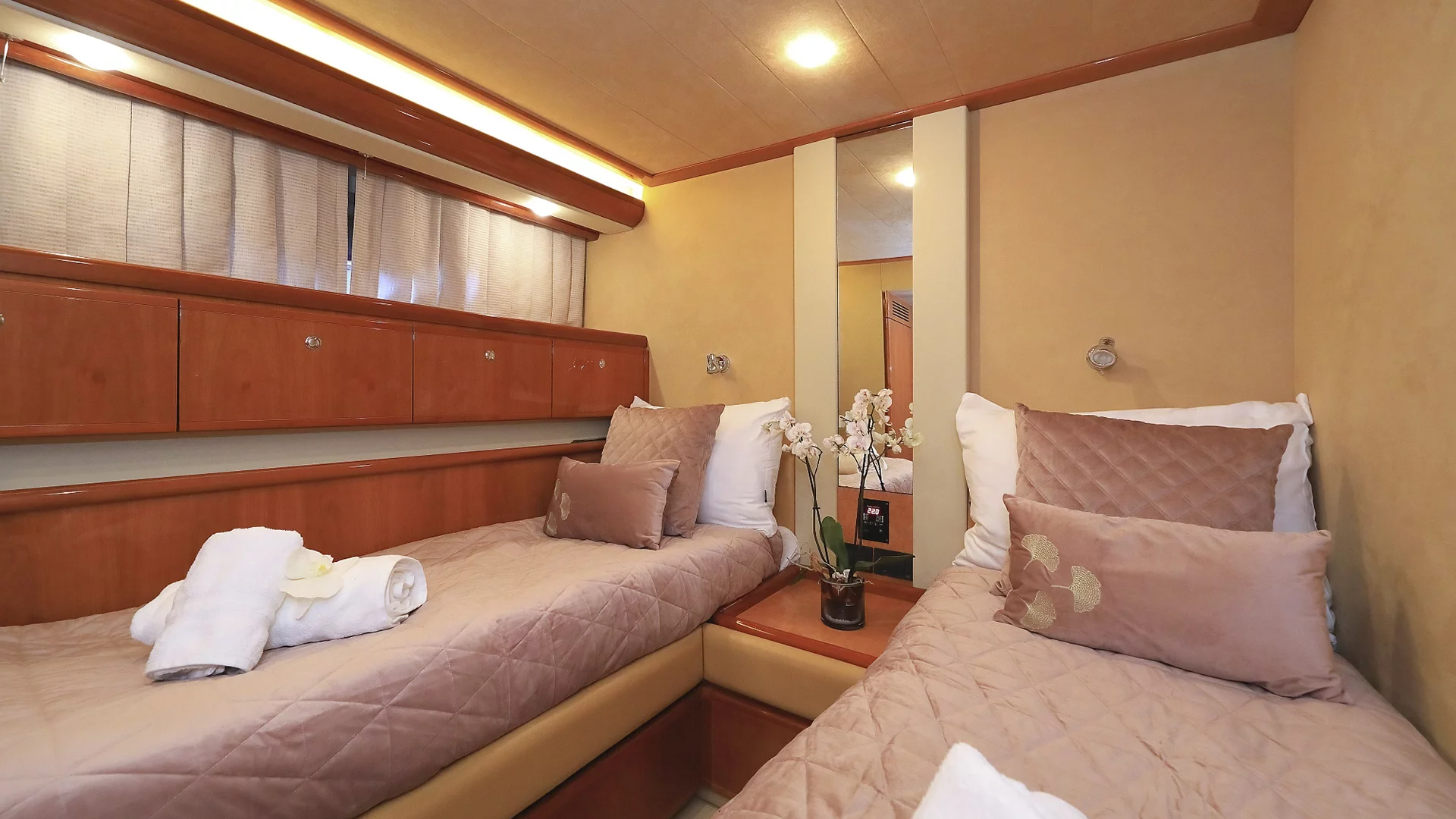 Ferretti 760 (Quo Vadis I)  - 9