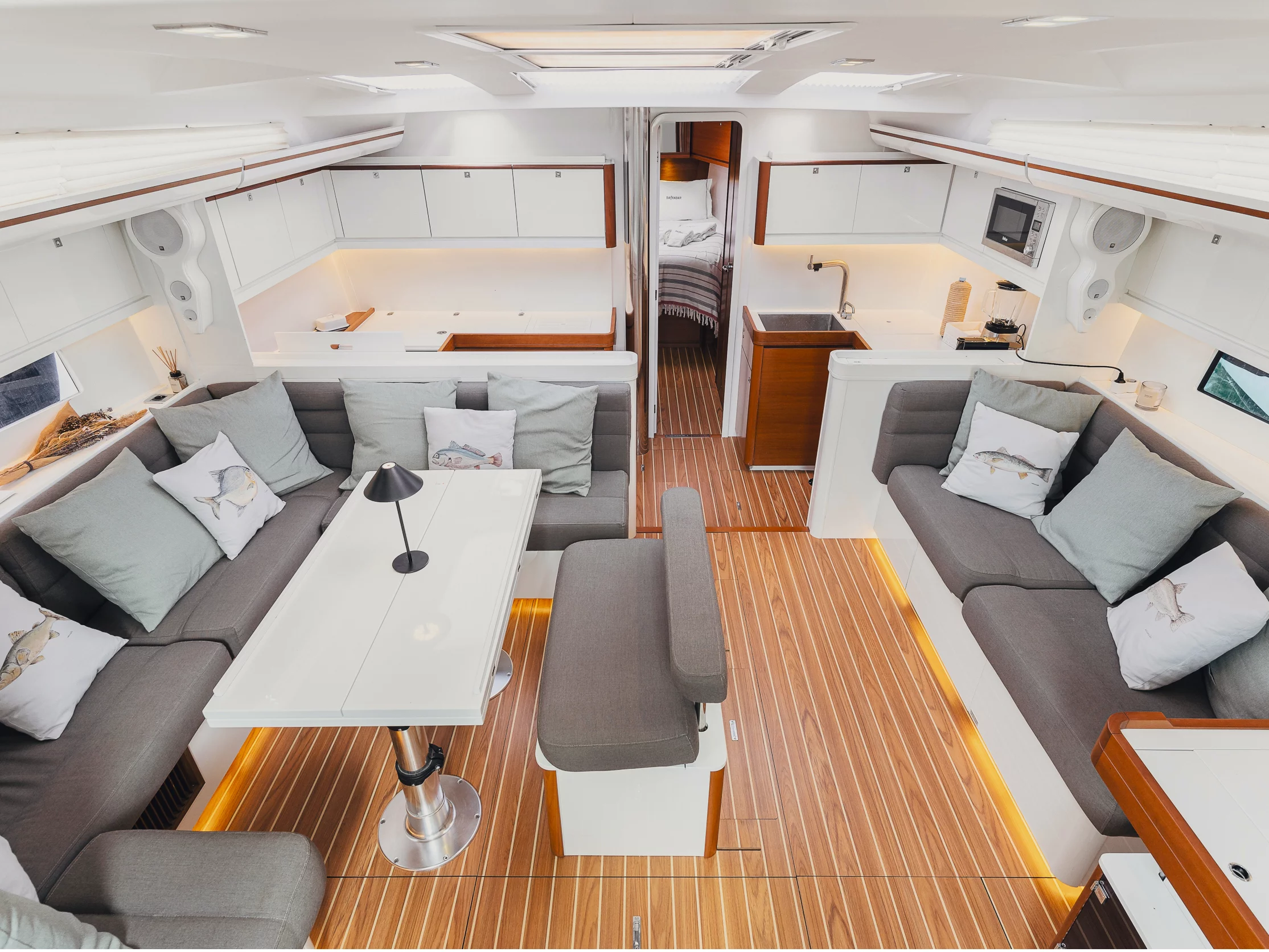 Dufour 500 Grand Large (Bayanbar) Interior image - 6