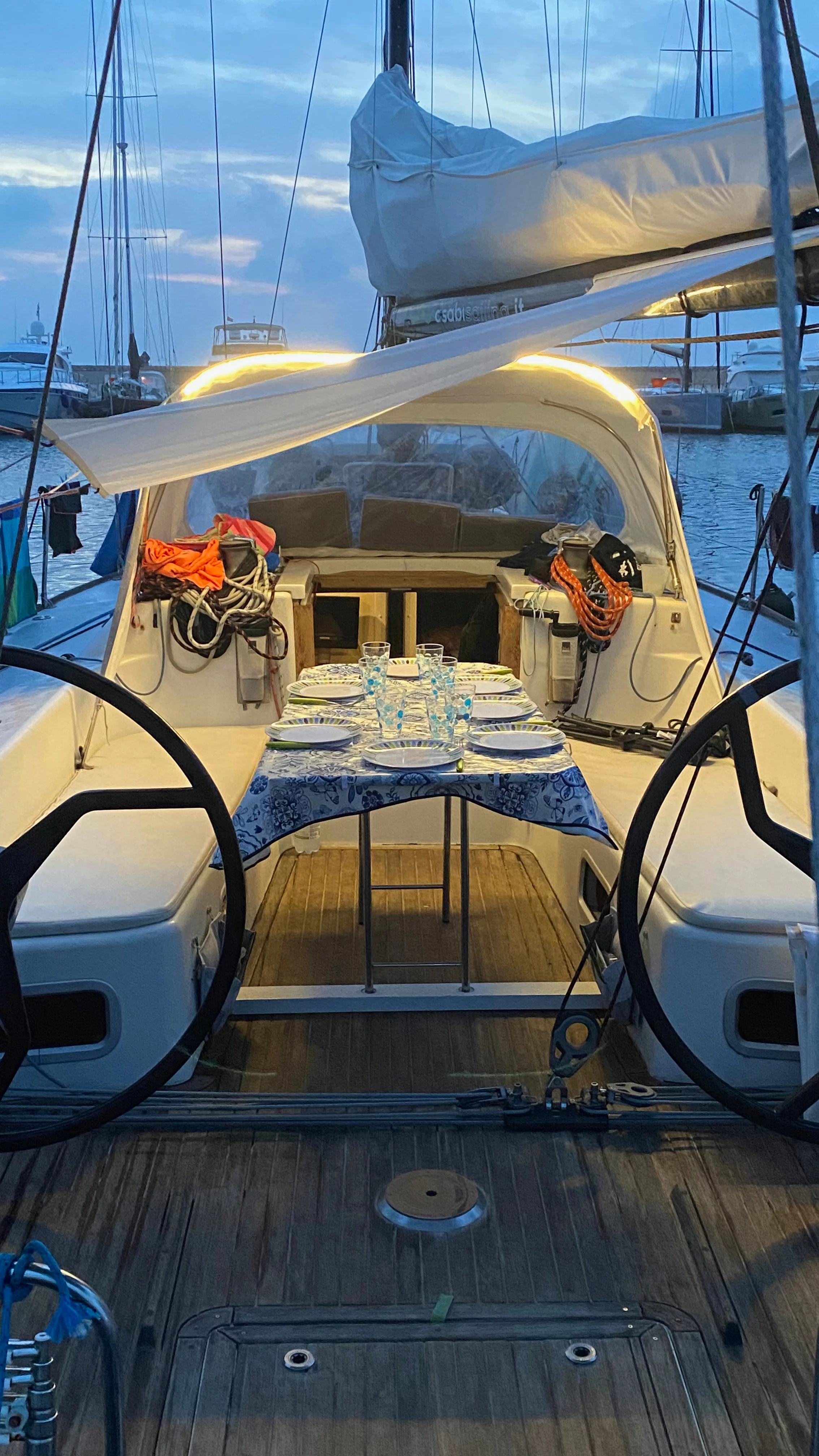 Fast Cruiser 42 (Wasabi)  - 8