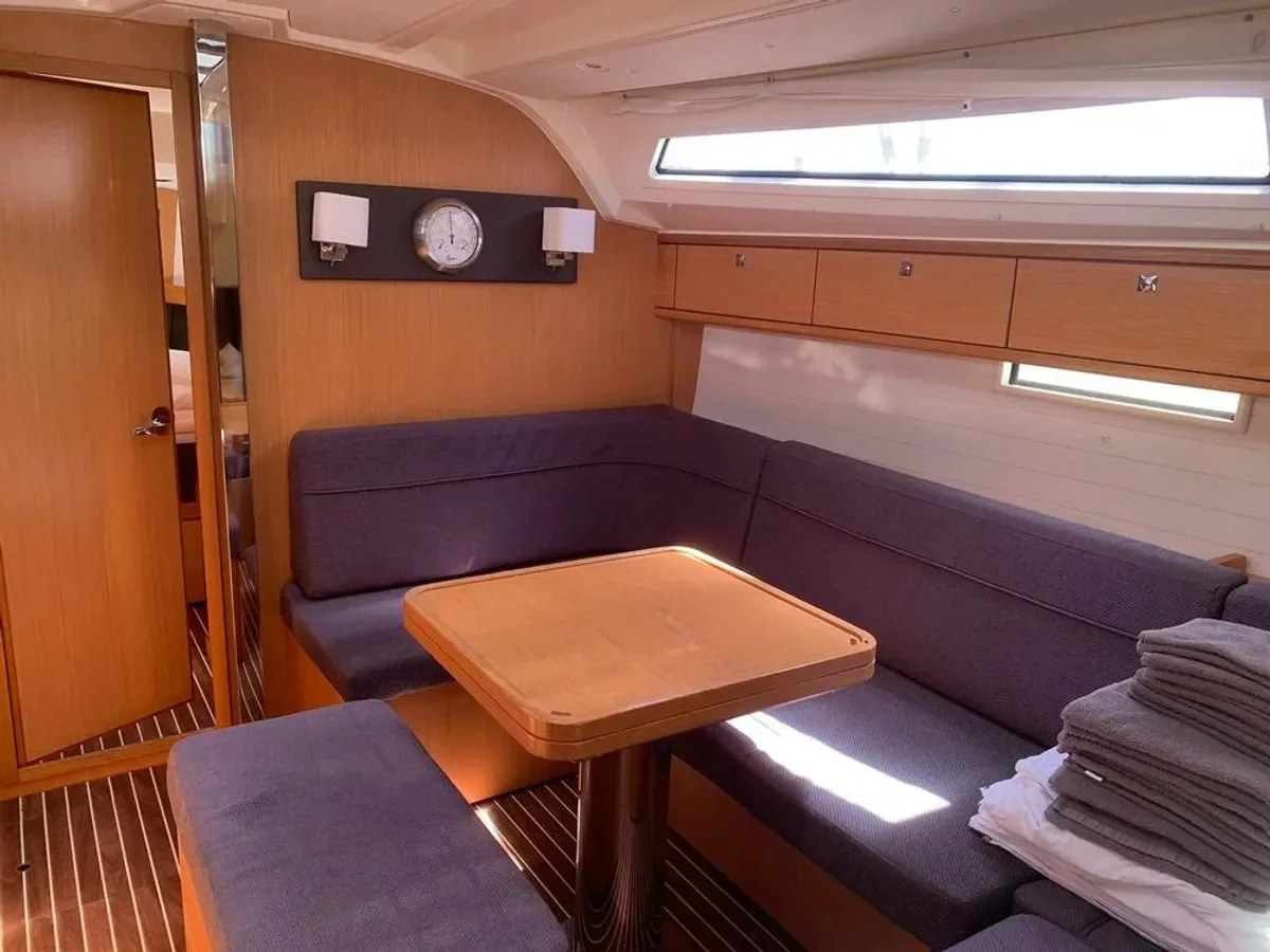 Bavaria Cruiser 41 (WHATEVER)  - 4