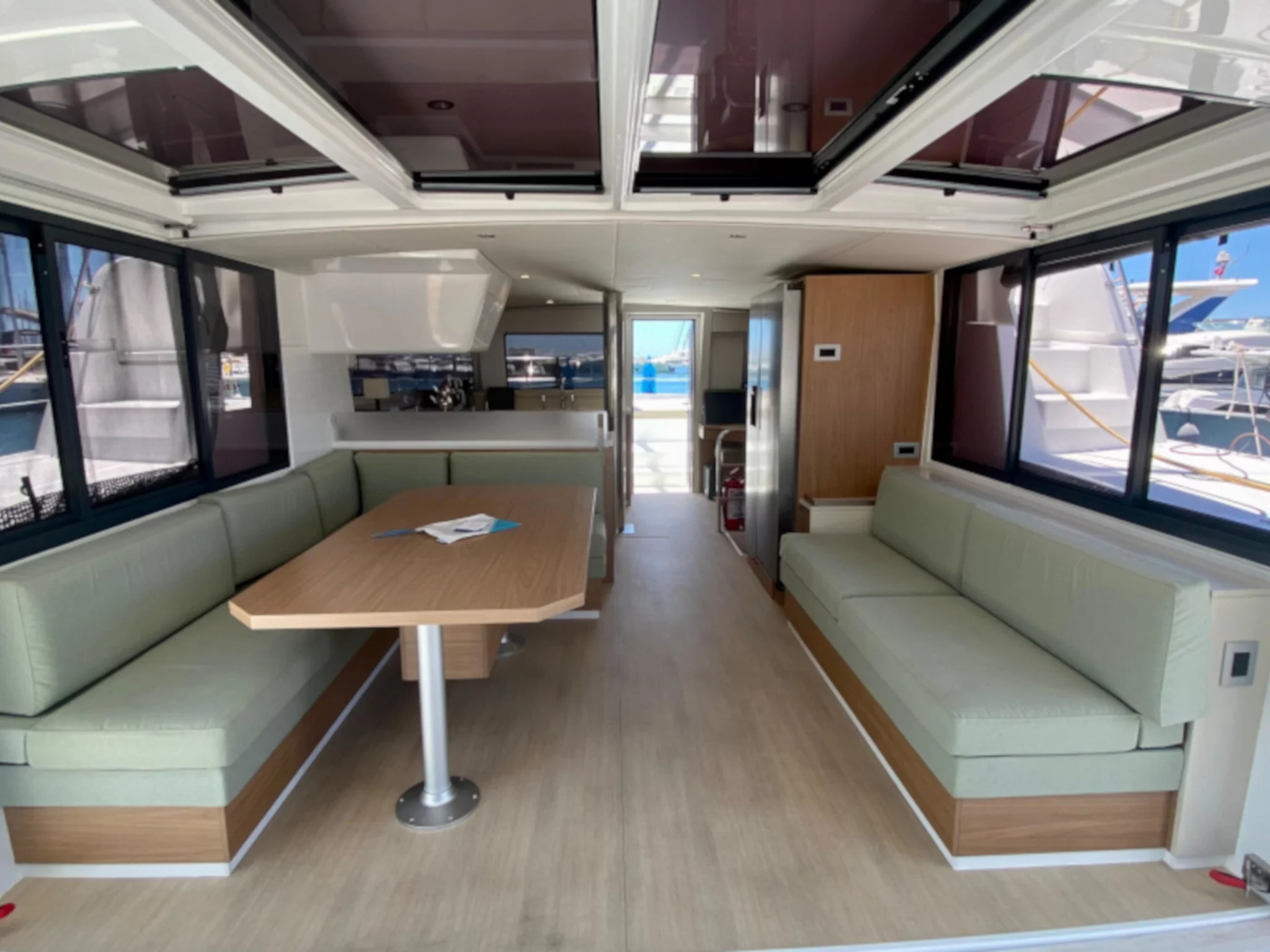 Bali 4.4 (Leonora) Interior image - 6