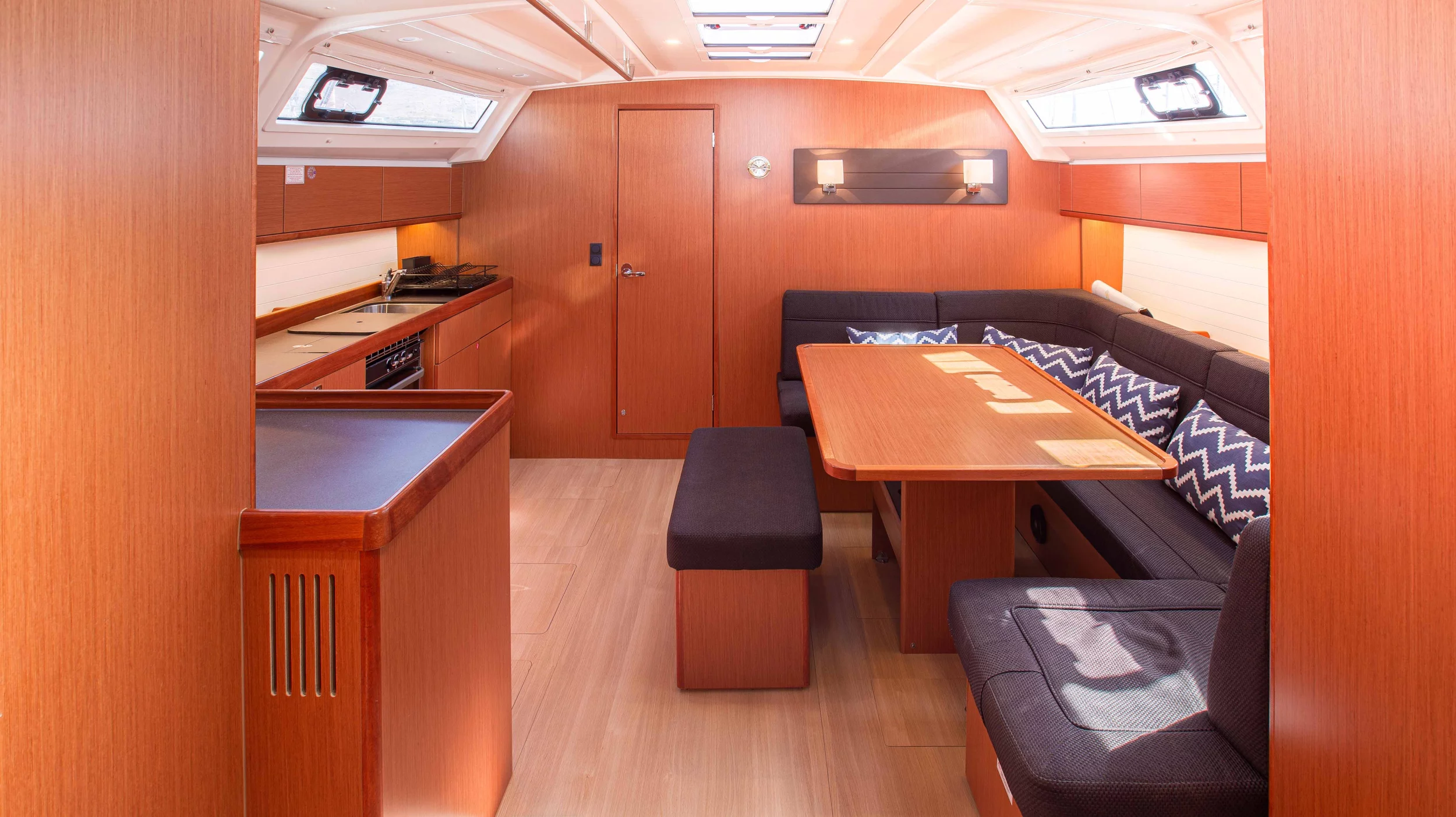 Bavaria Cruiser 46 (Dorabella)  - 2