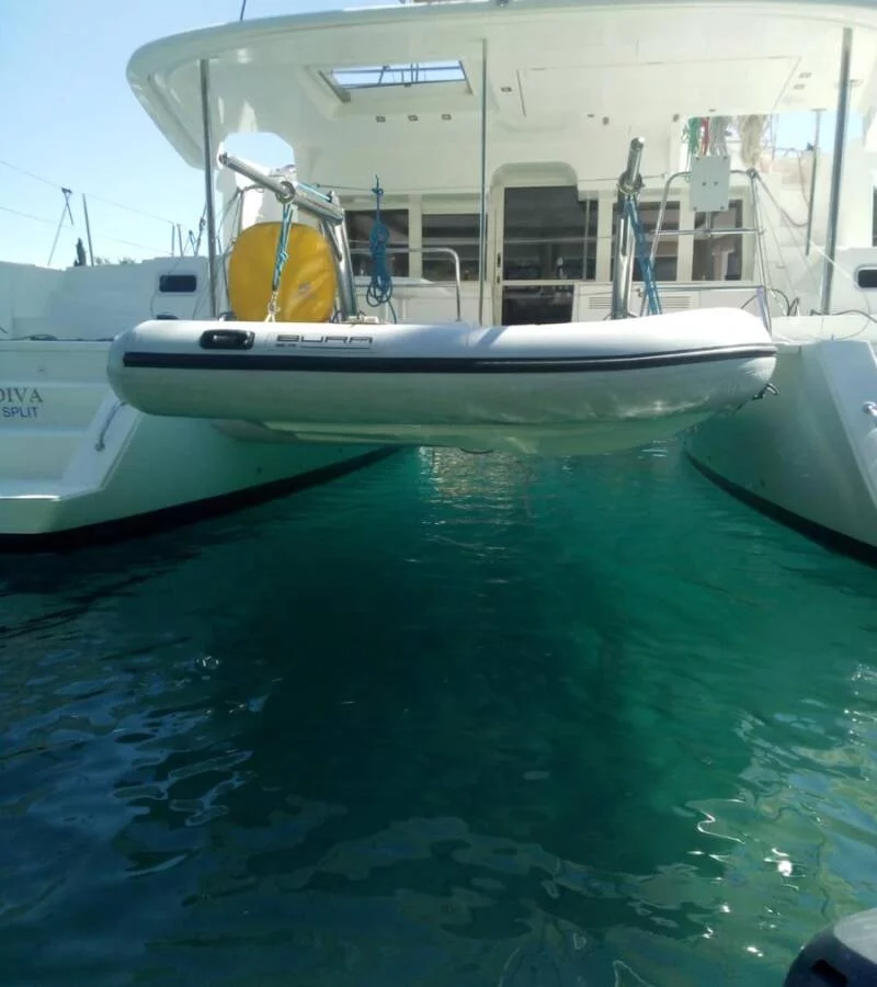 Lagoon 450 Fly (Diva)  - 10