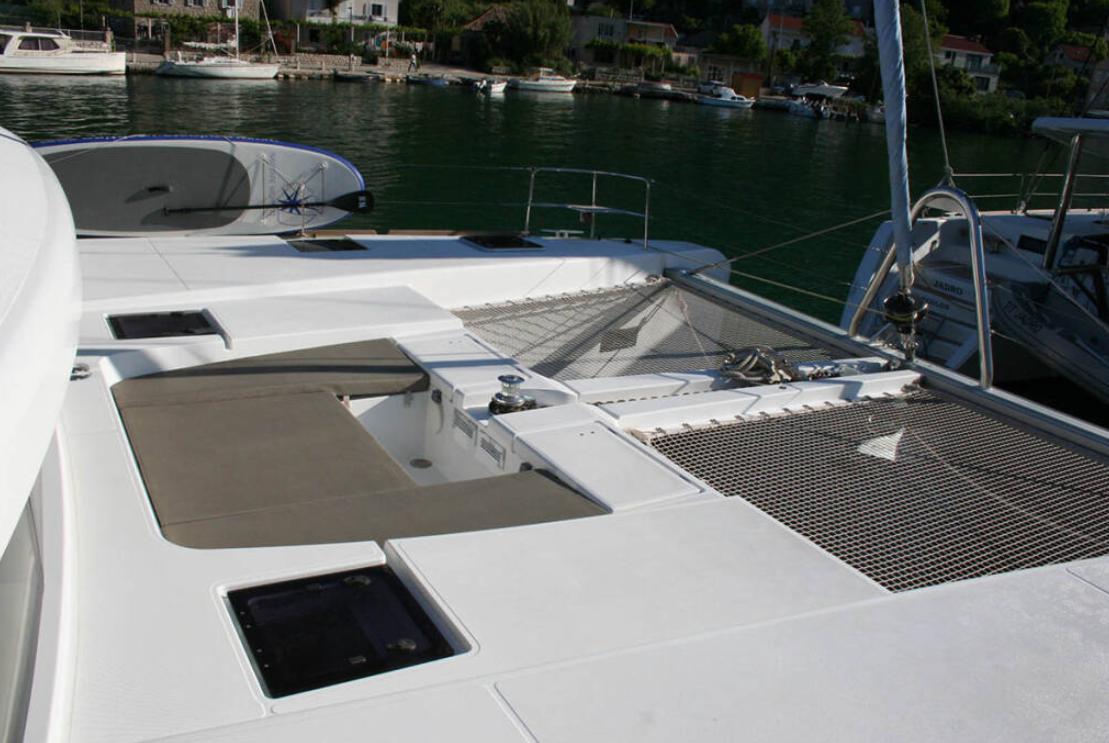Photo #34 - Lagoon 52F (Matarma) in Lavrion - 23600
