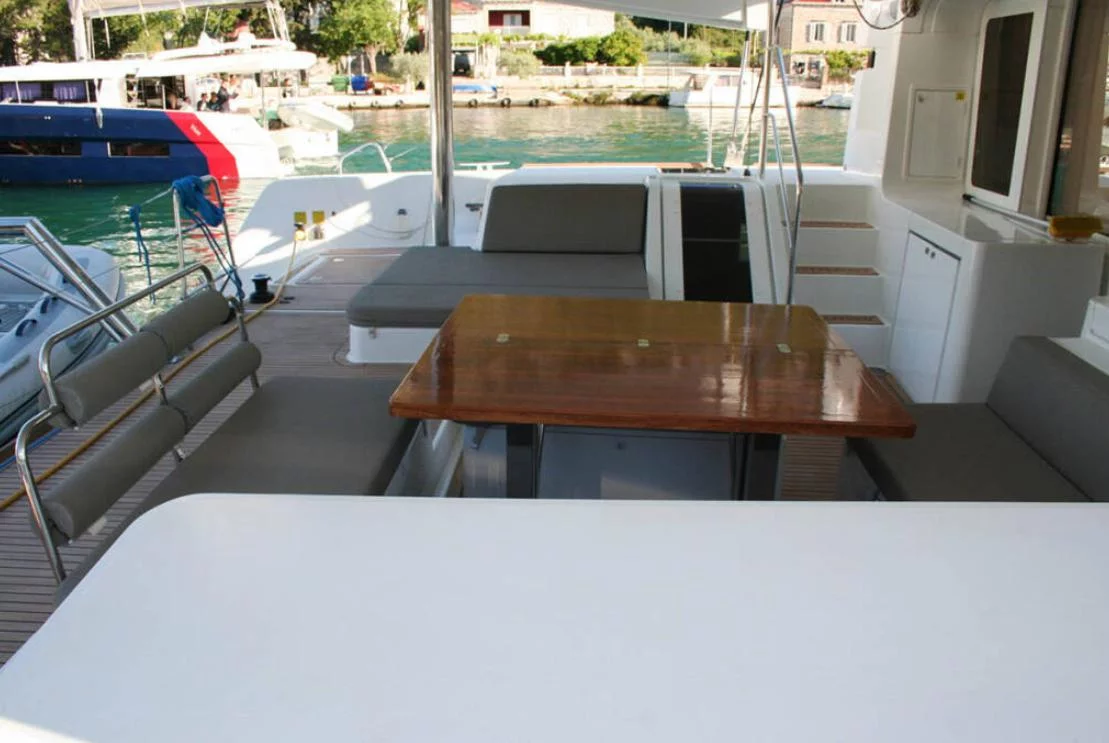 Lagoon 52F (Matarma)  - 32