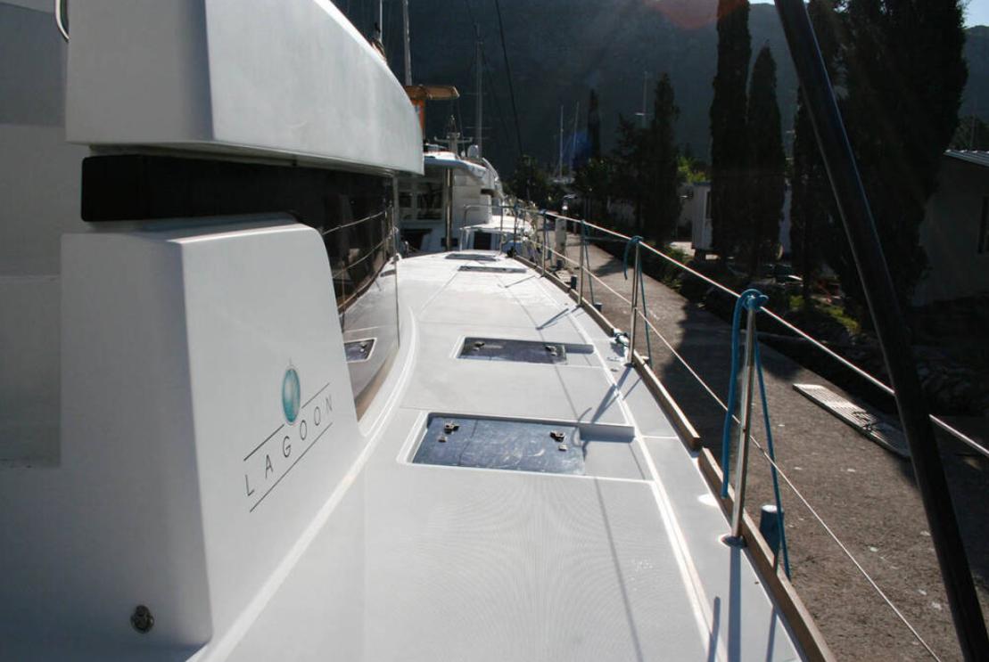 Photo #6 - Lagoon 52F (Matarma) in Lavrion - 23600