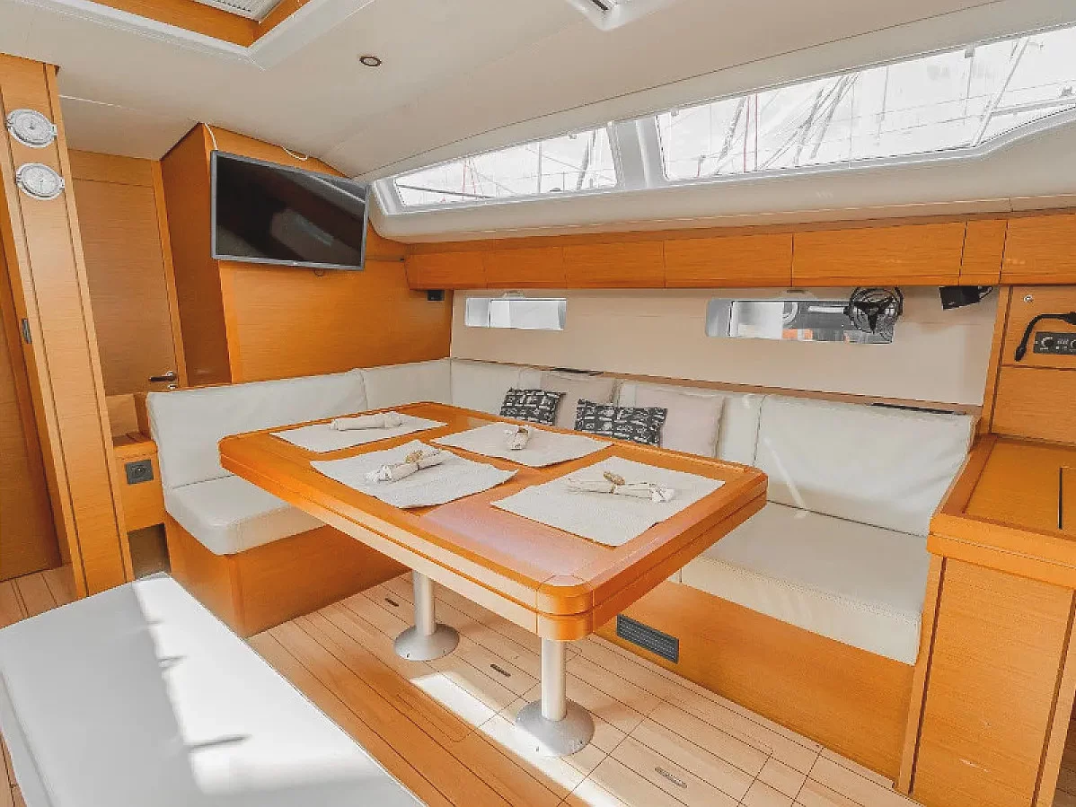Jeanneau 54 (Maria 2) Interior image - 4
