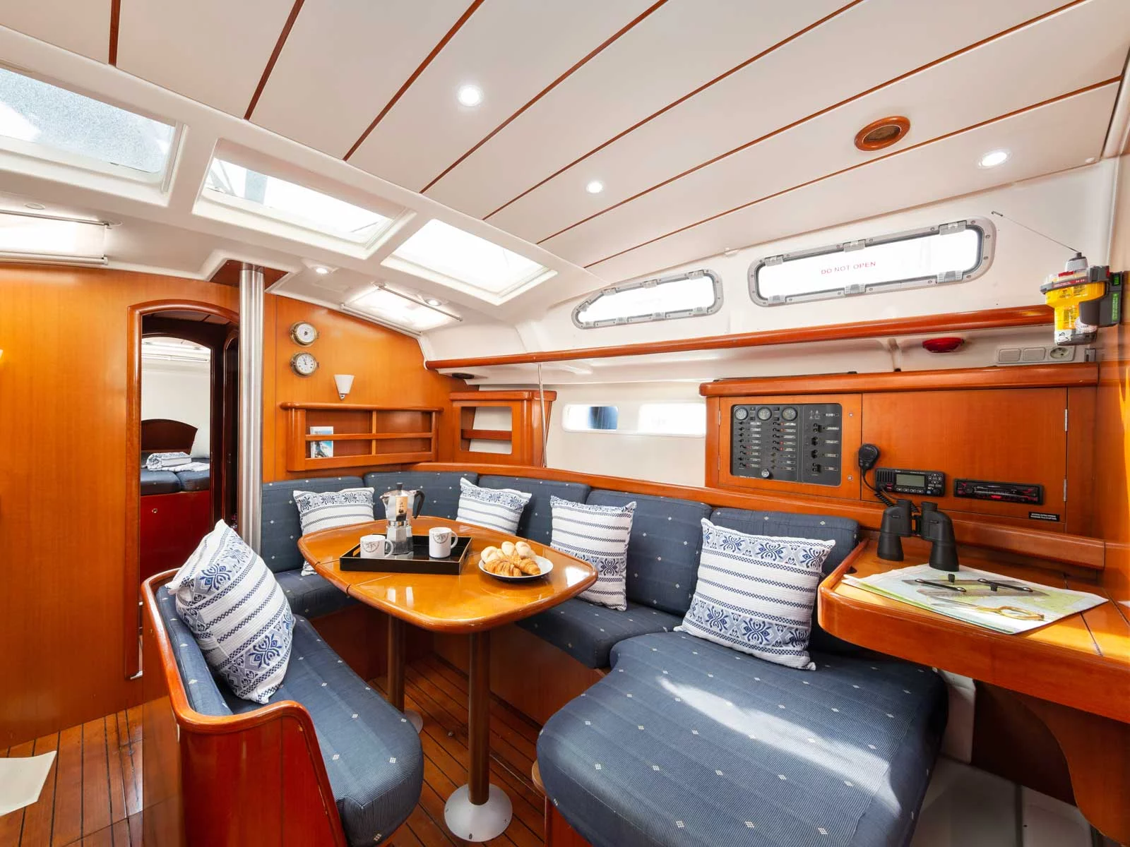 Oceanis 423 Clipper (Thalassa)  - 14
