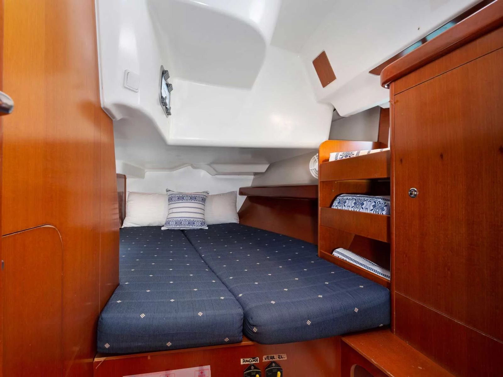 Oceanis 423 Clipper (Thalassa)  - 21