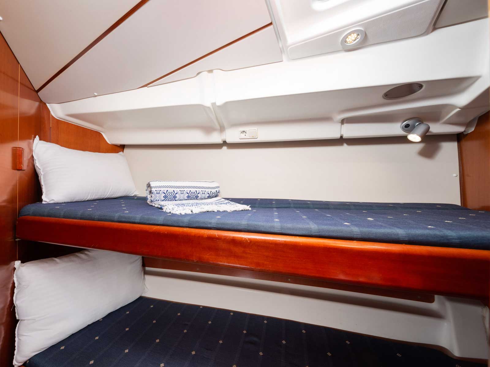 Photo #12 - Oceanis 423 Clipper (Thalassa) en Preveza - 23610