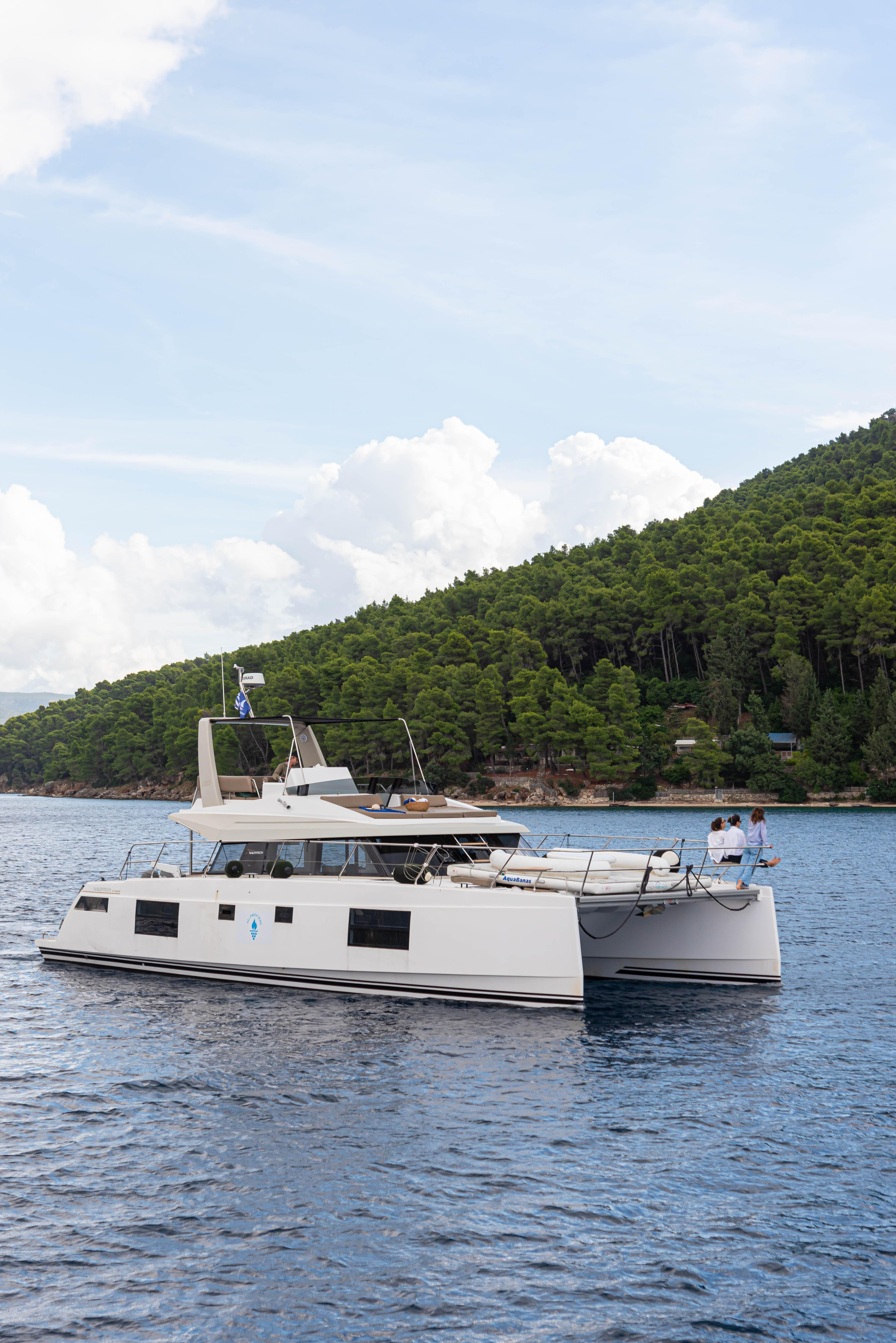 Photo #11 - Nautitech 47 Power (AG Princess) in Lefkada - 21777