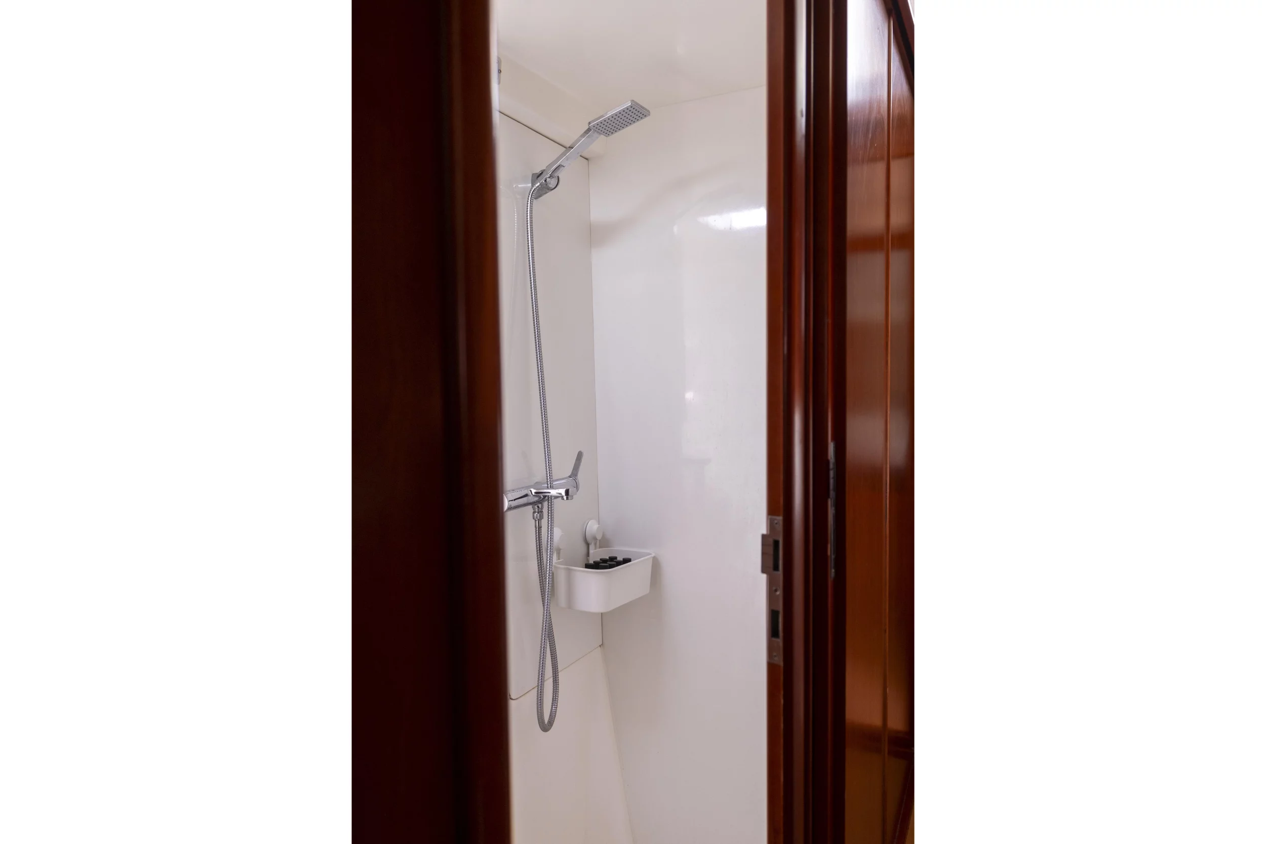 Leopard 44 (Tongaroa)  - 9