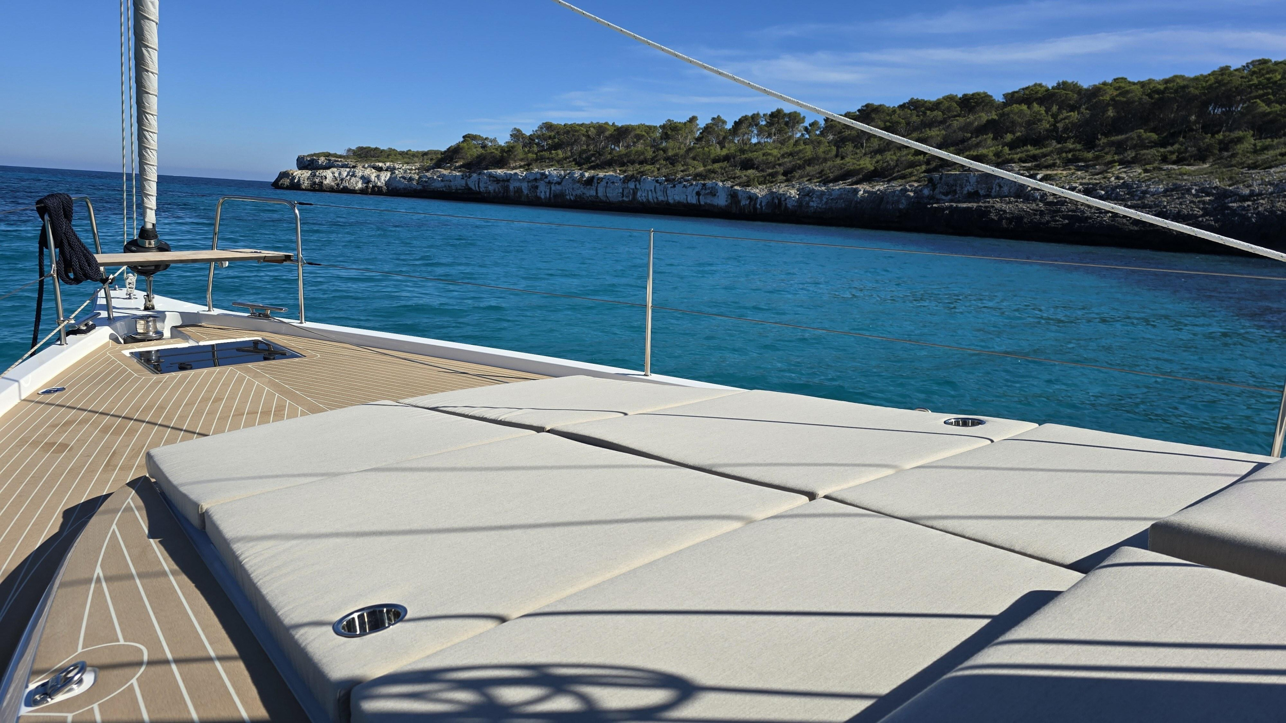 Photo #12 - Bavaria C46 (Infinity) in Palma - 23637