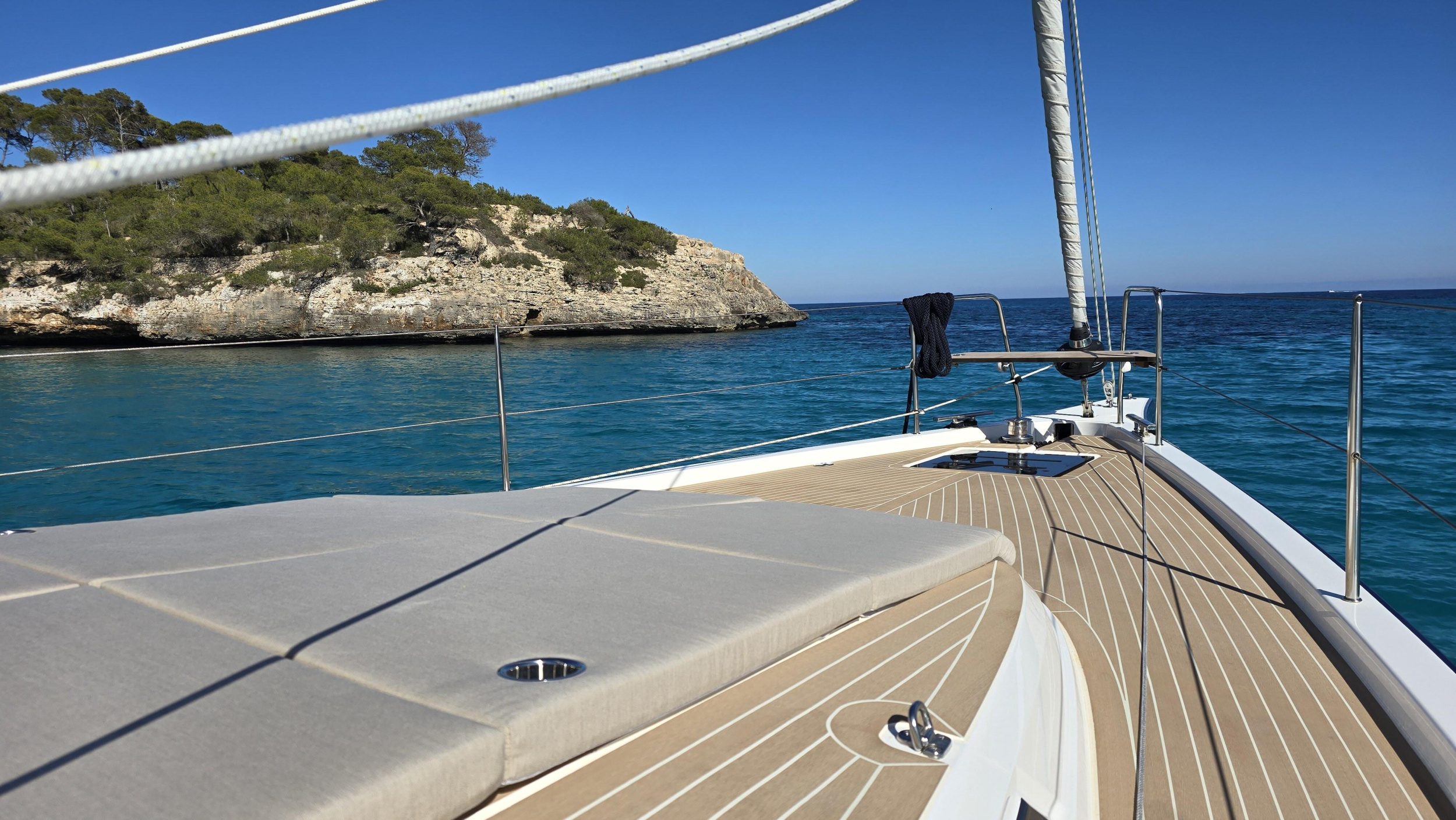 Photo #9 - Bavaria C46 (Infinity) in Palma - 23637