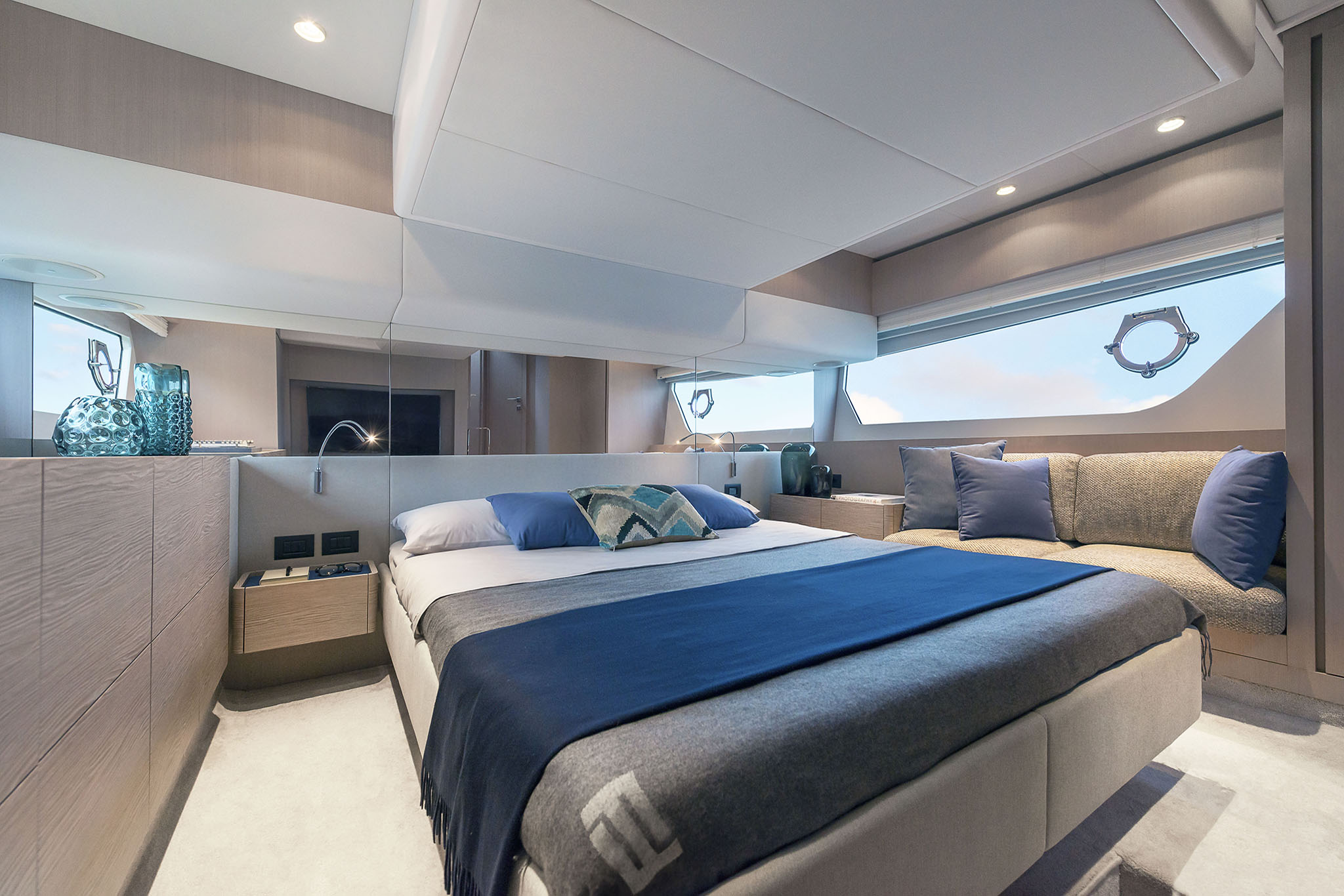 Photo #6 - Ferretti 500 (Seven) in Palma - 23643