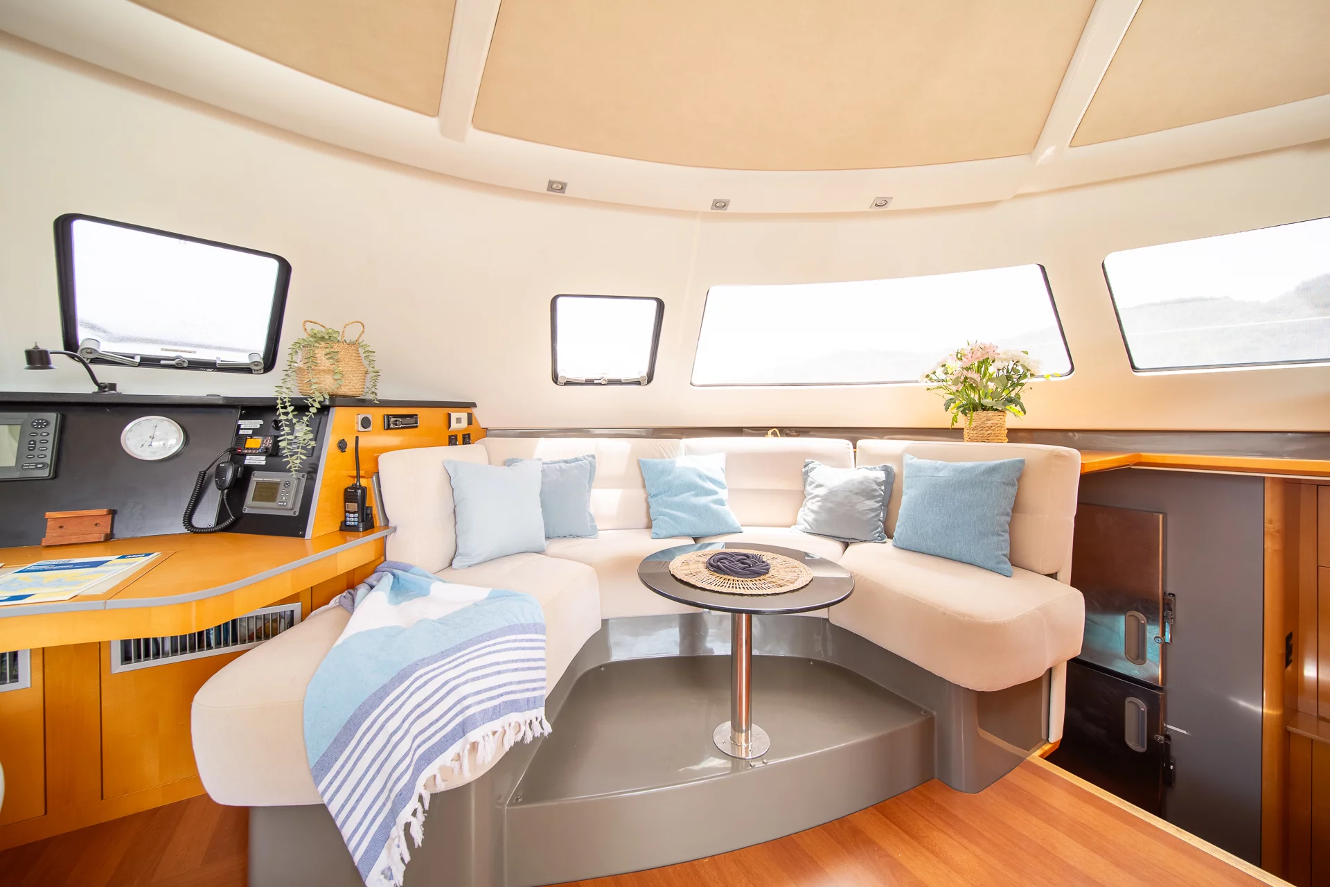 Eleuthera 60 (ZORBA CAT)  - 30