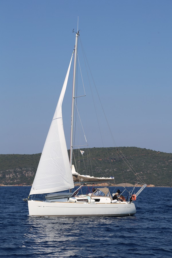 Photo #8 - Sun Odyssey 33i (Galateia) in Loutraki - 23556