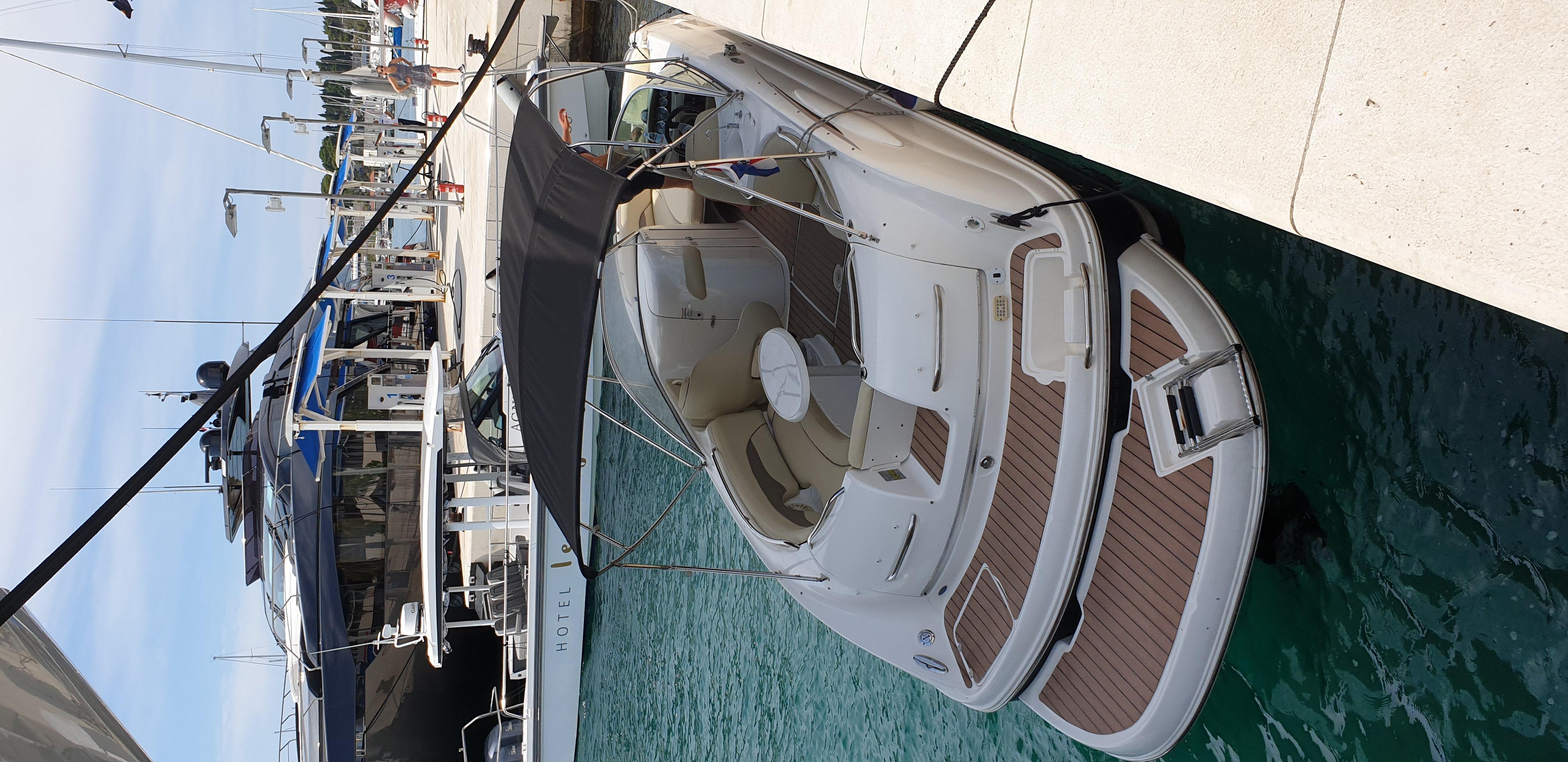 Photo #11 - Chaparral 263 Sunesta (Michelangelo) en Split - 61730