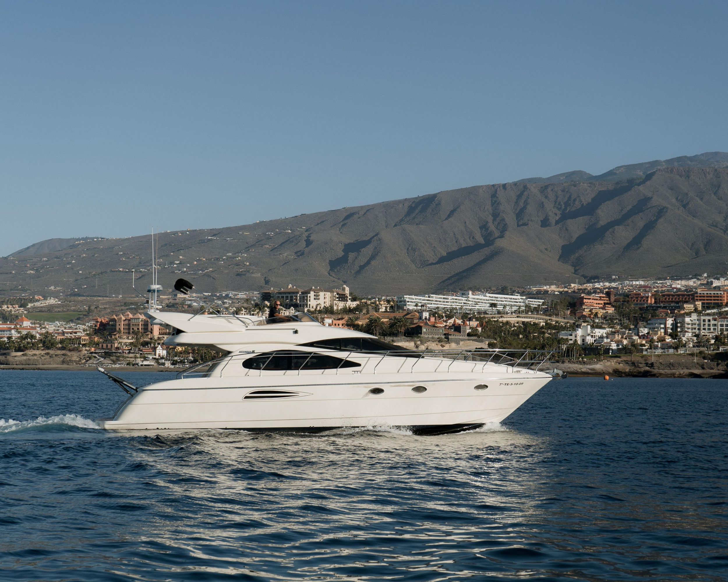 Photo #9 - Astondoa 46 Fly (Seaduction) in Tenerife - 60797