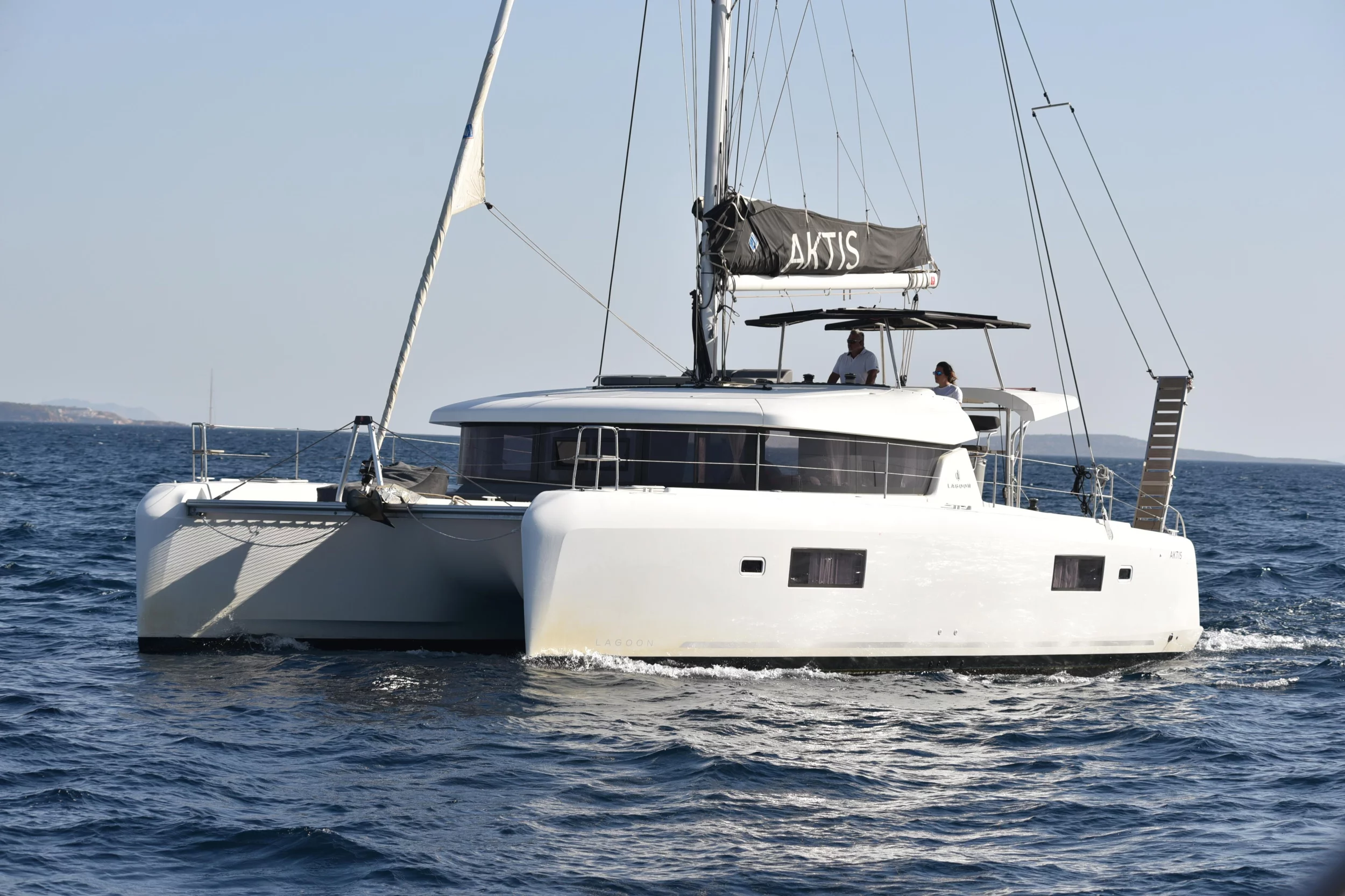 Lagoon 42 (AKTIS (air condition, , watermaker))  - 13