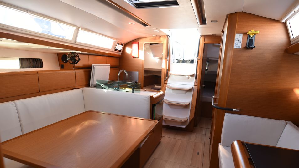 Photo #13 - Sun Odyssey 419 (Eulimene) in Volos - 8504