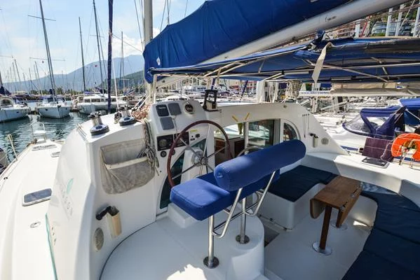 Lagoon 380 (Tiando)  - 5