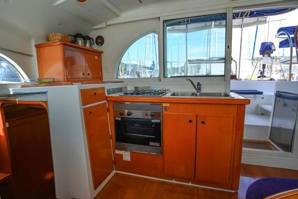 Lagoon 380 (Tiando)  - 14