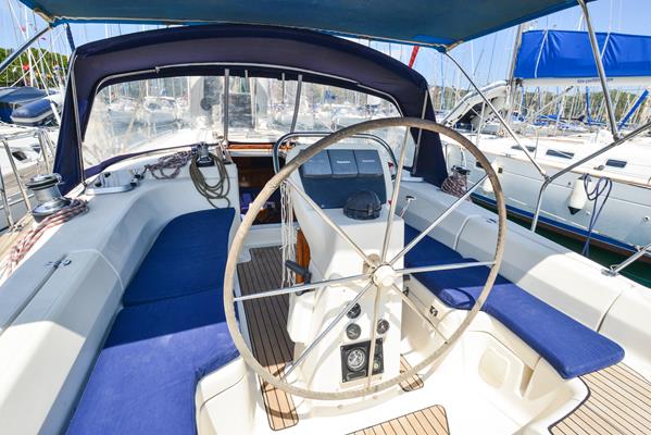 Photo #11 - Bavaria 42 (Jimminy Grille) en Fethiye - 10847