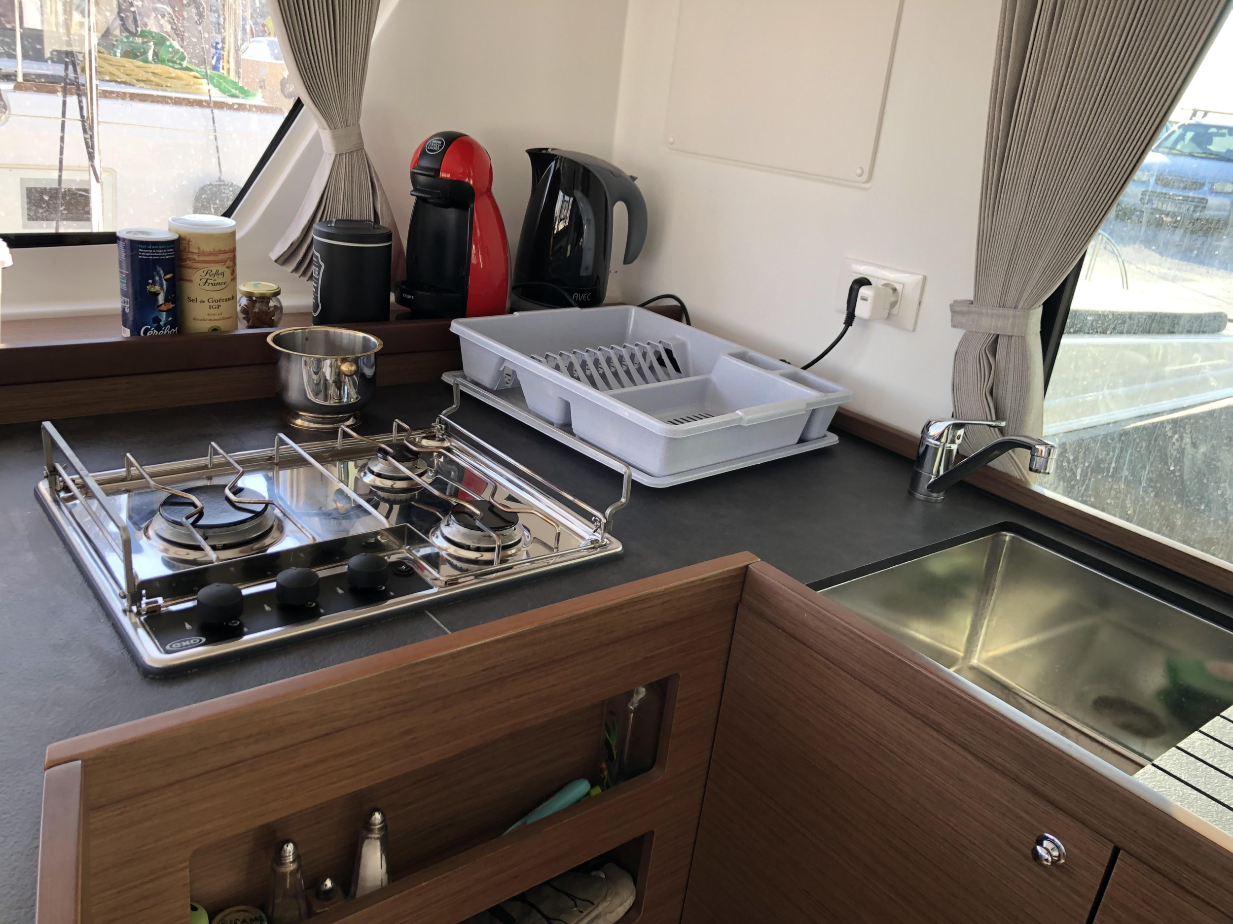 Photo #5 - Lagoon 42 (AKTIS (air condition, , watermaker)) in Atene - 12573