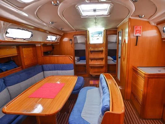 Bavaria 46 Cruiser (2BiSi) Interior image - 17