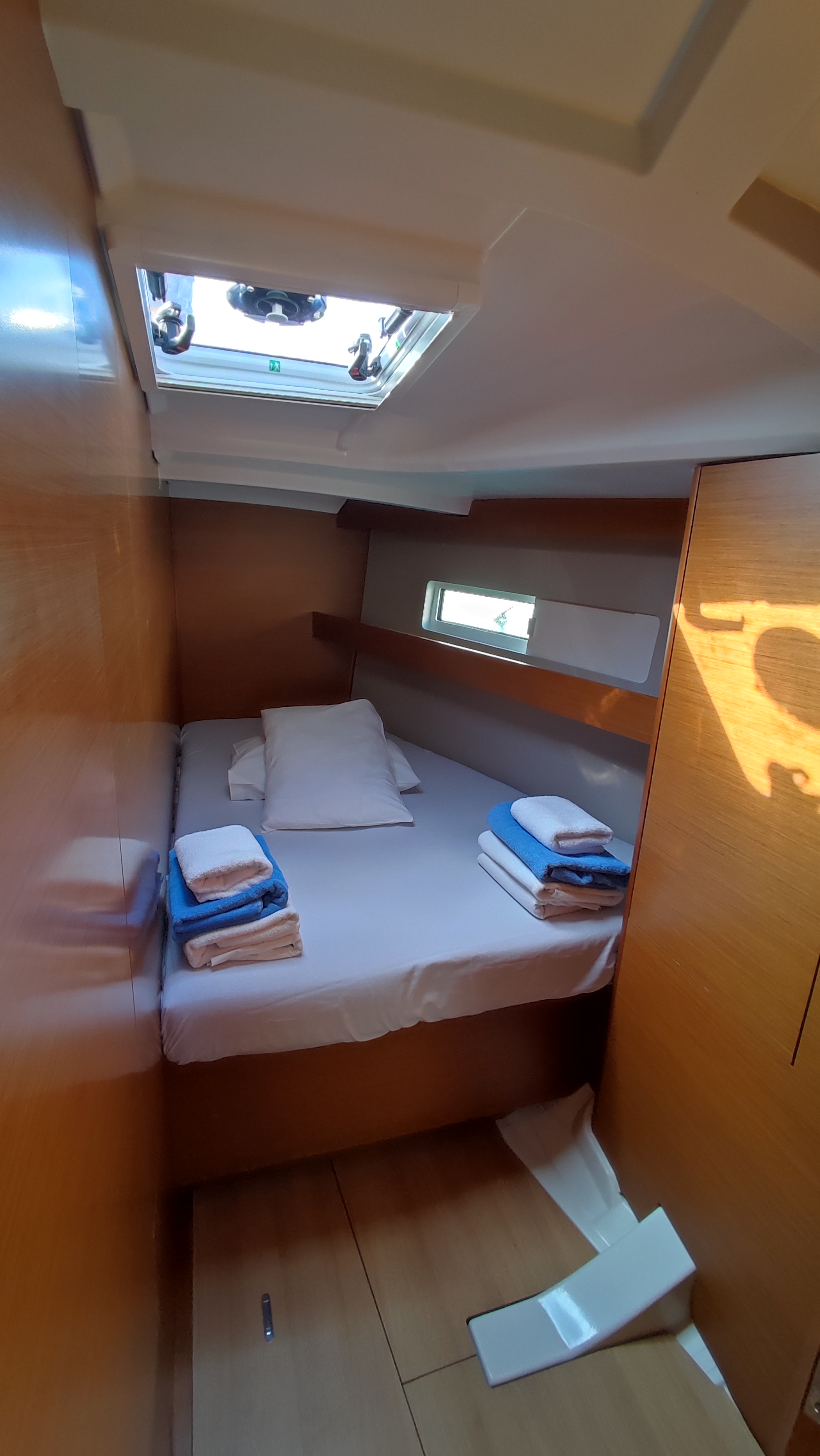 Photo #11 - Sun Odyssey 440 (Erato) in Volos - 15257