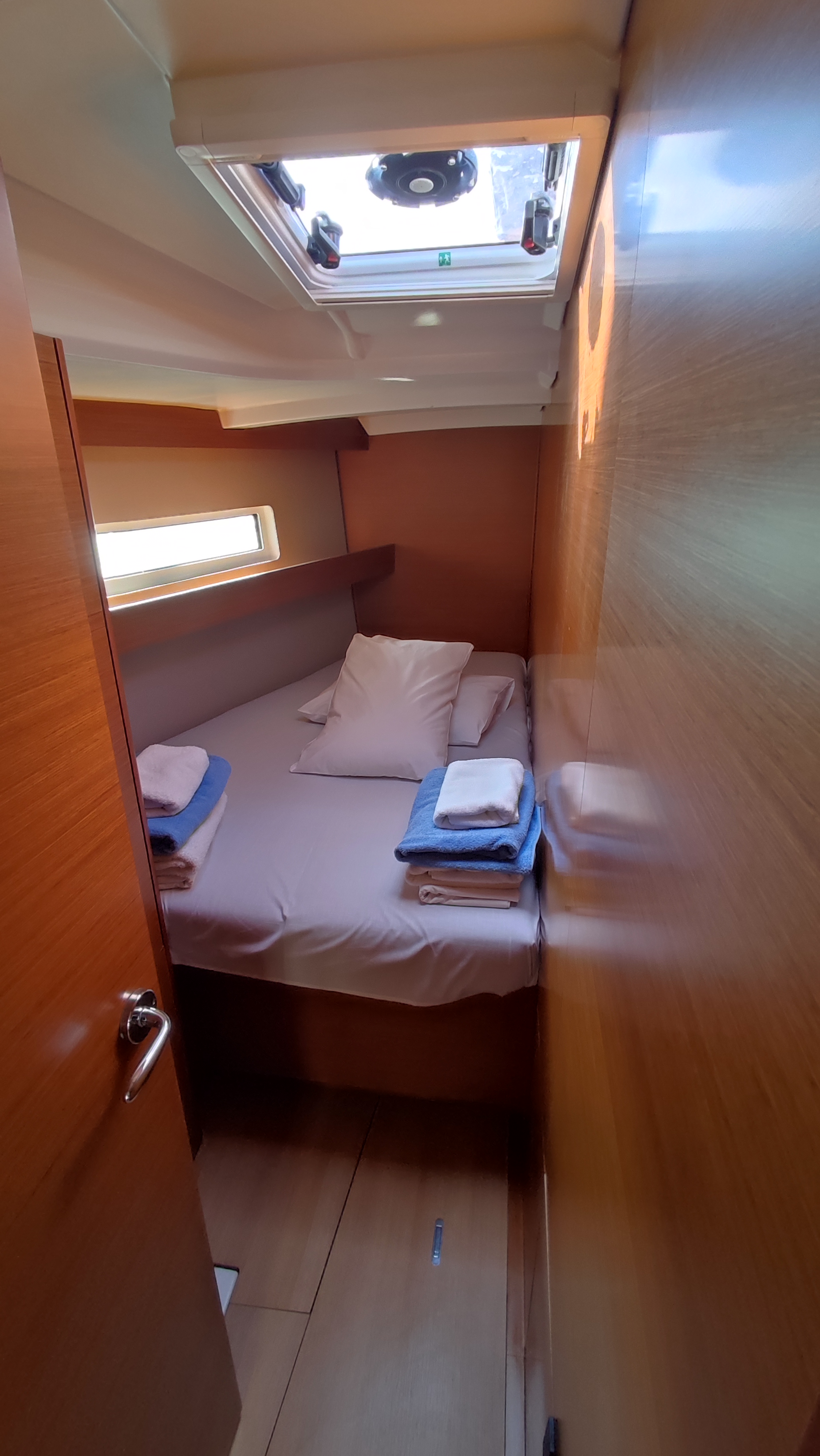 Photo #7 - Sun Odyssey 440 (Erato) in Volos - 15257