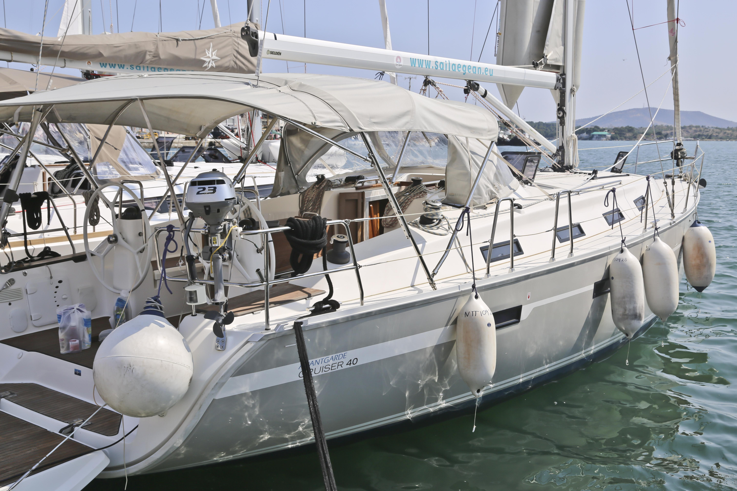Photo #5 - Bavaria Cruiser 40 (Eurybia) in Loutraki - 23546