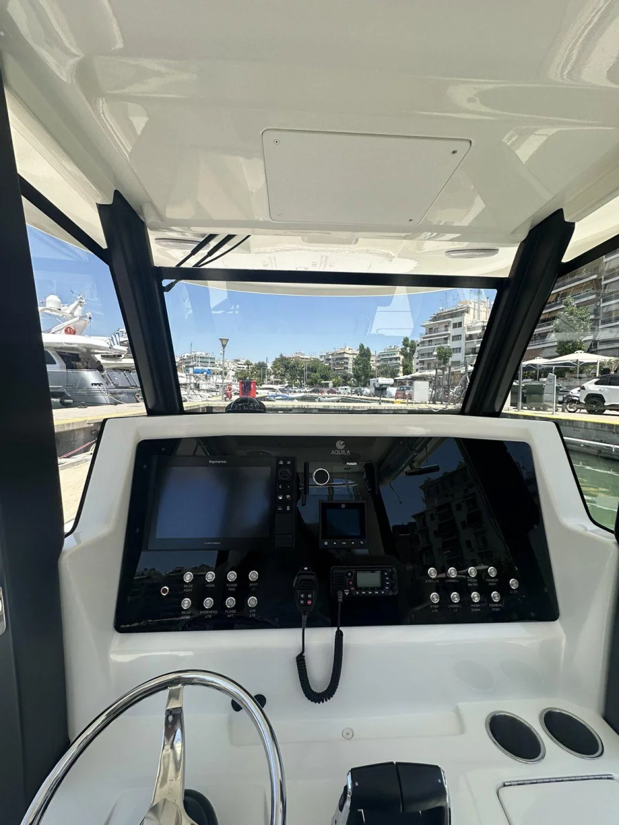 Aquila 28 (SeaRunner)  - 49