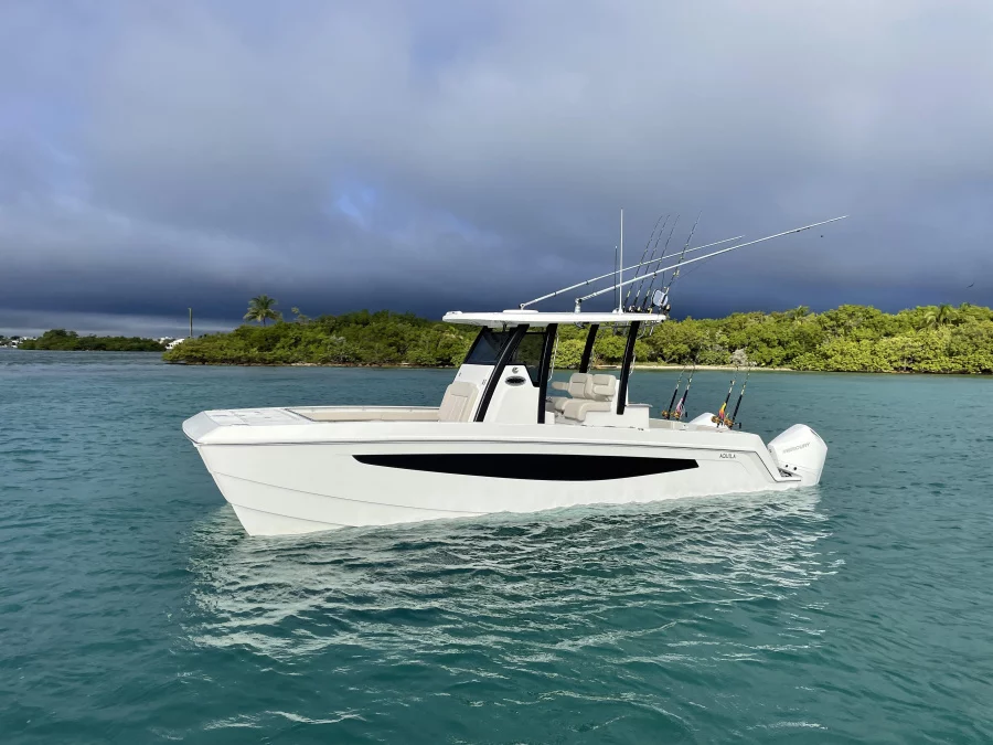 Aquila 28 (SeaRunner)  - 23