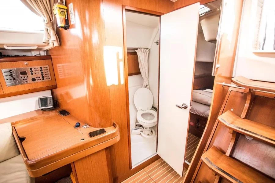 Oceanis 43 (Starcat)  - 4