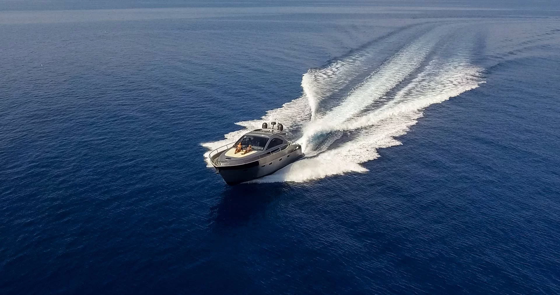 Pearl Sea 56 (Silver Arrow)  - 36