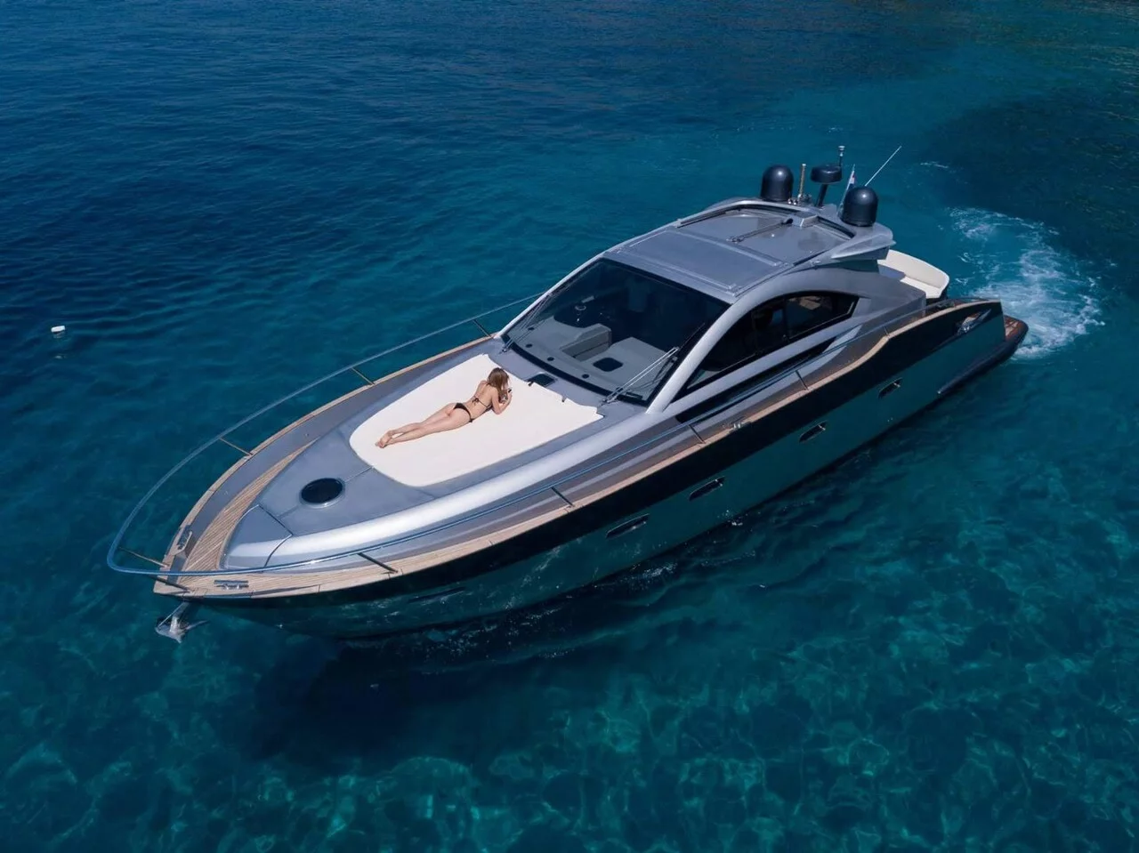 Pearl Sea 56 (Silver Arrow)  - 23