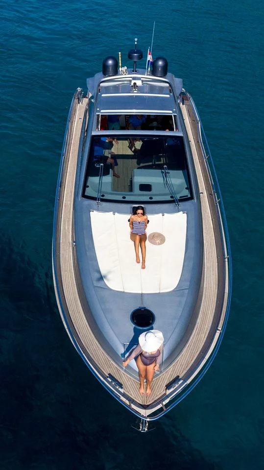 Pearl Sea 56 (Silver Arrow)  - 40