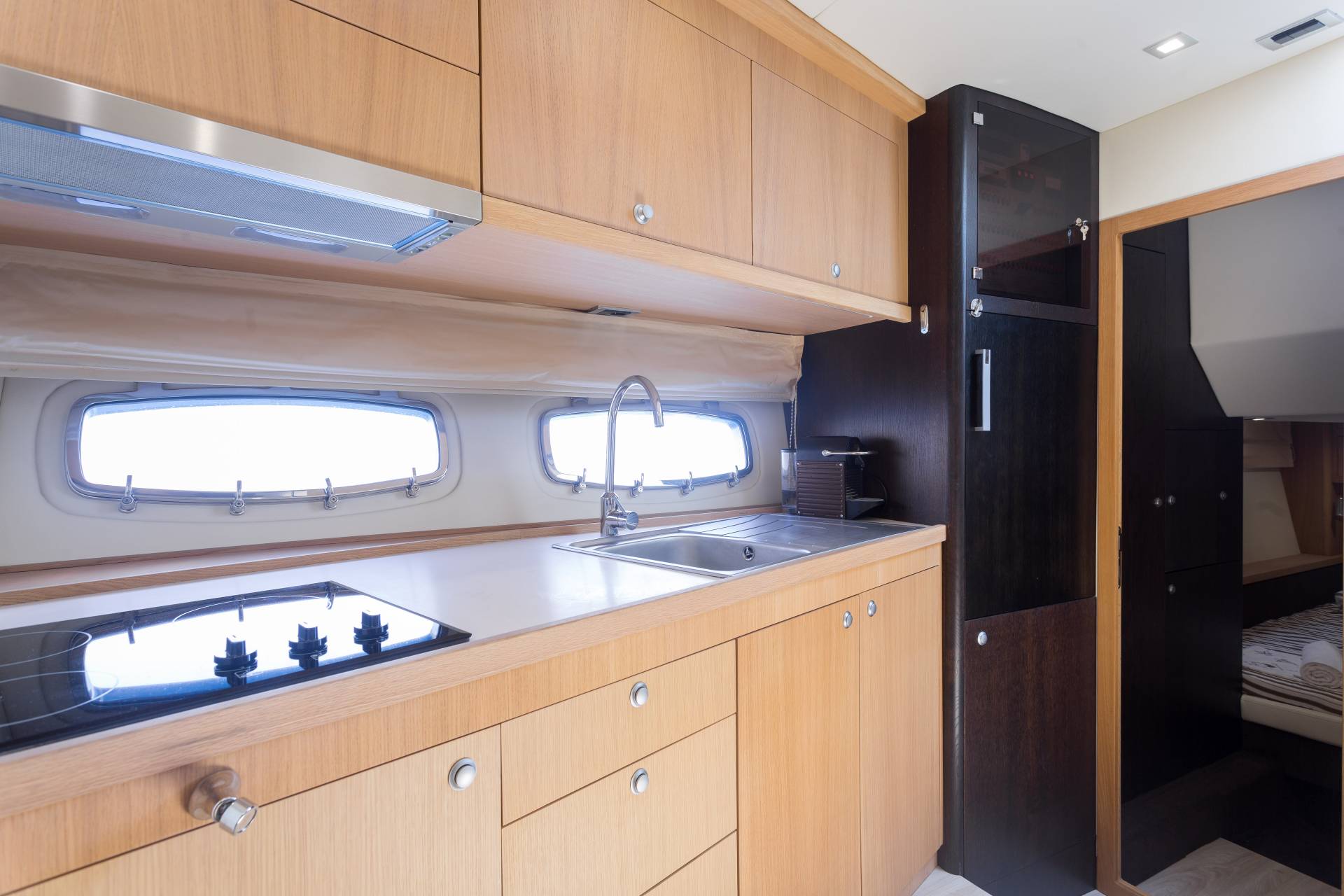 Photo #10 - Pearl Sea 56 (Silver Arrow) en Split - 61245