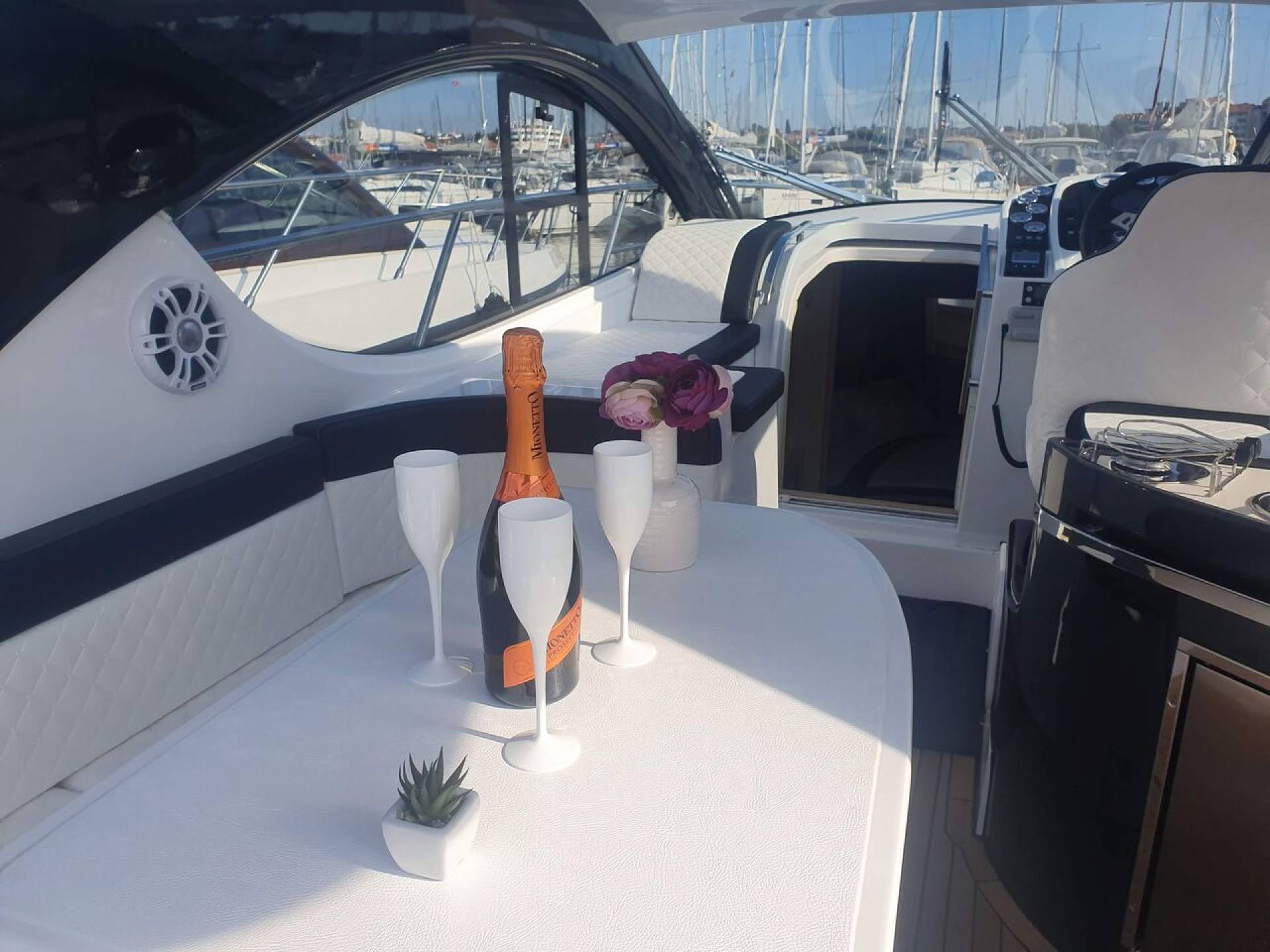 Photo #4 - Pearl Sea 31 Hard Top (Aero) en Split - 61247