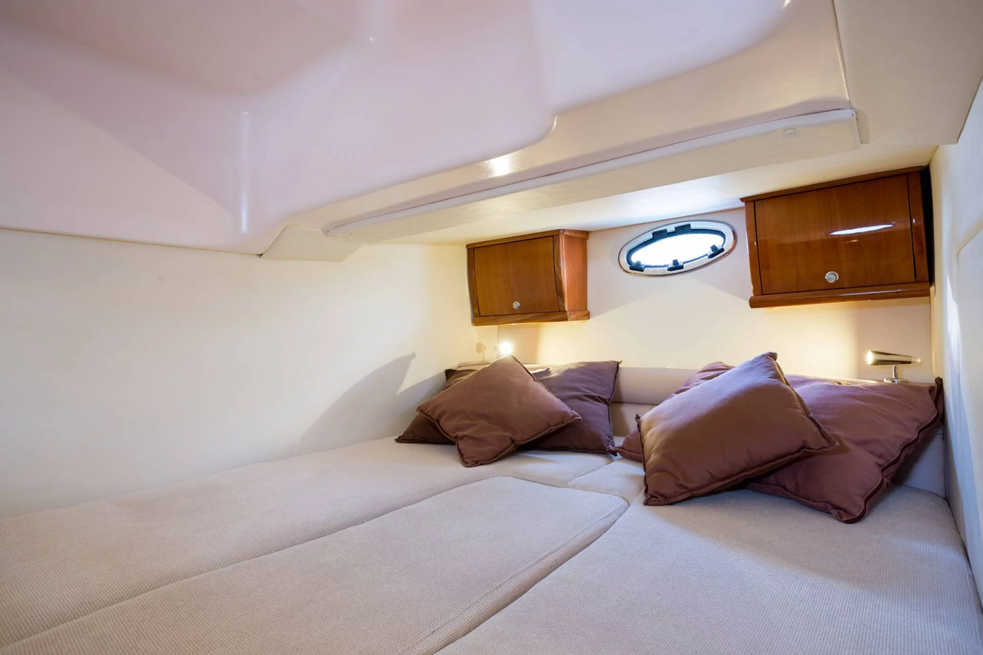 Pearl Sea 33 (Habibi)  - 4