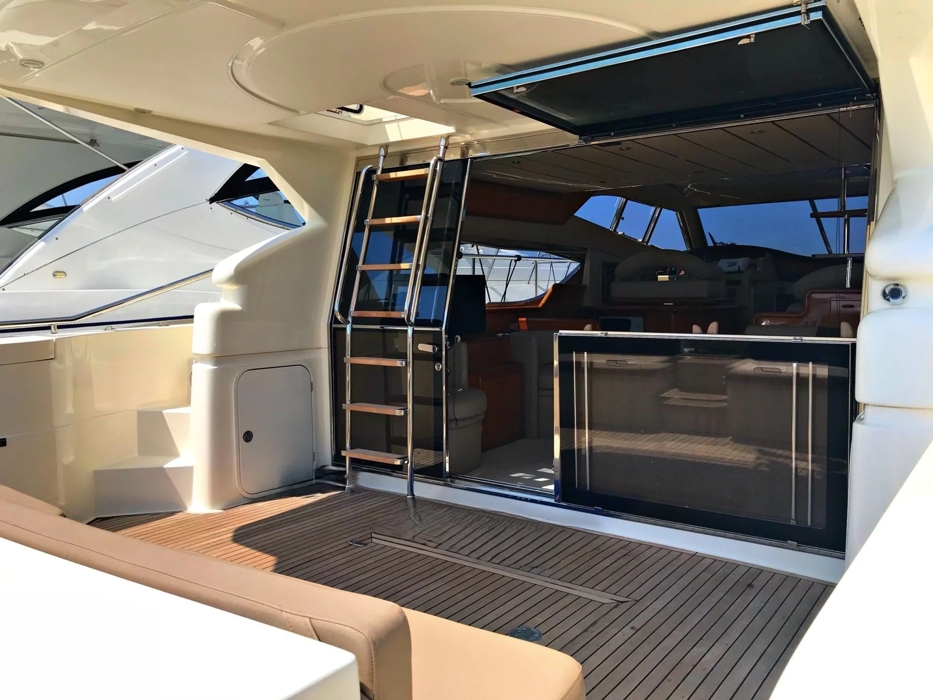 Ferretti 53 (SECRET)  - 23