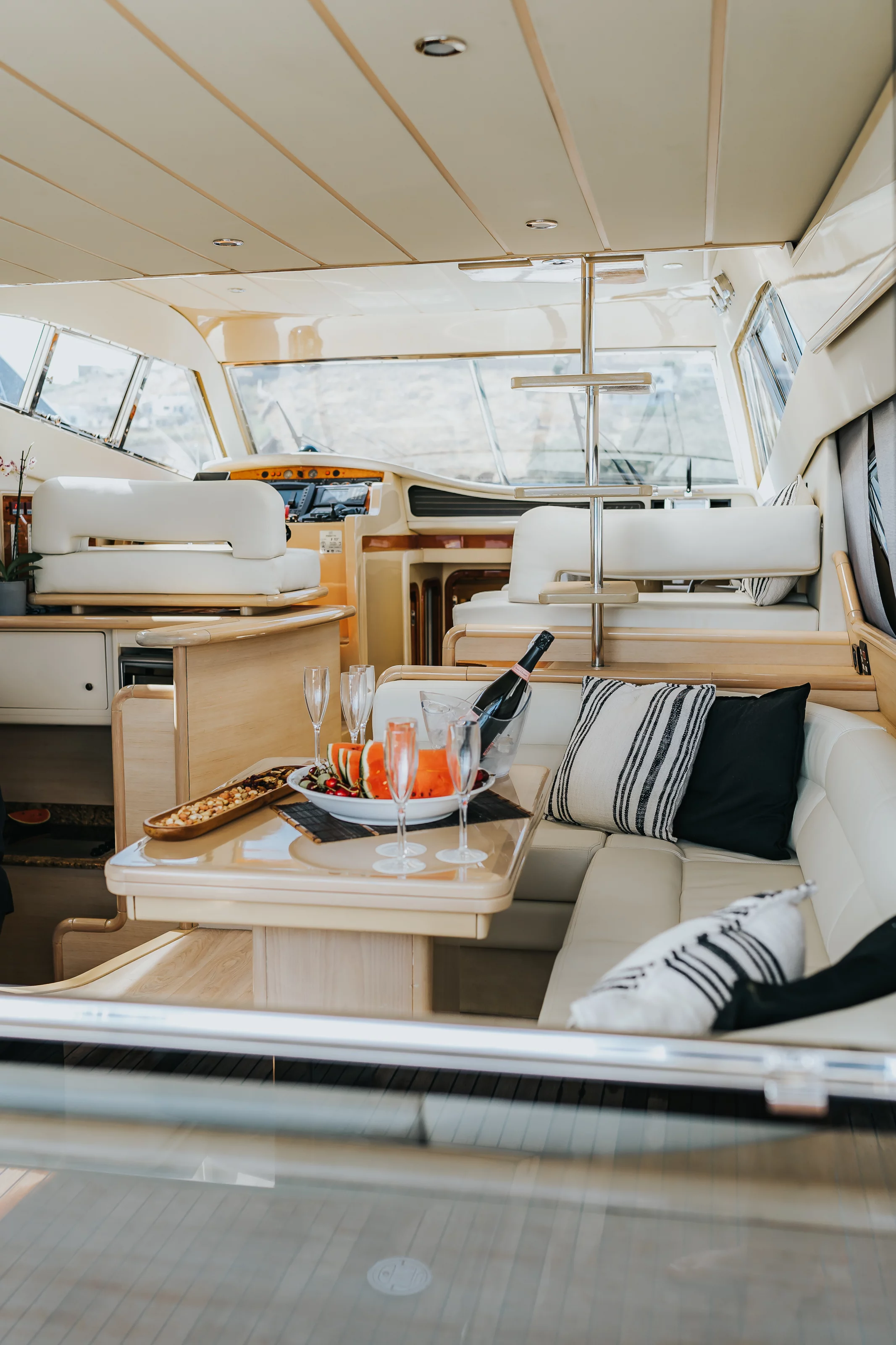 Ferretti 53 (SECRET)  - 16