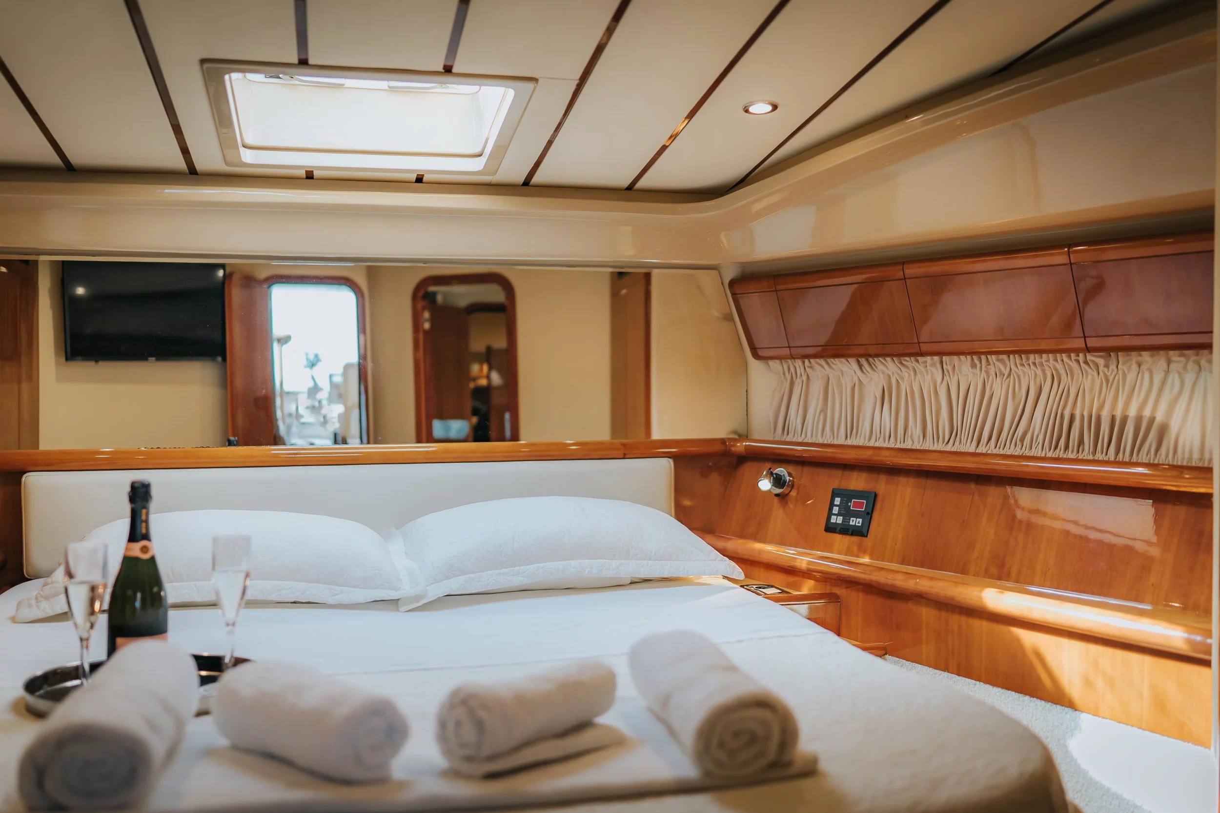 Ferretti 53 (SECRET)  - 19