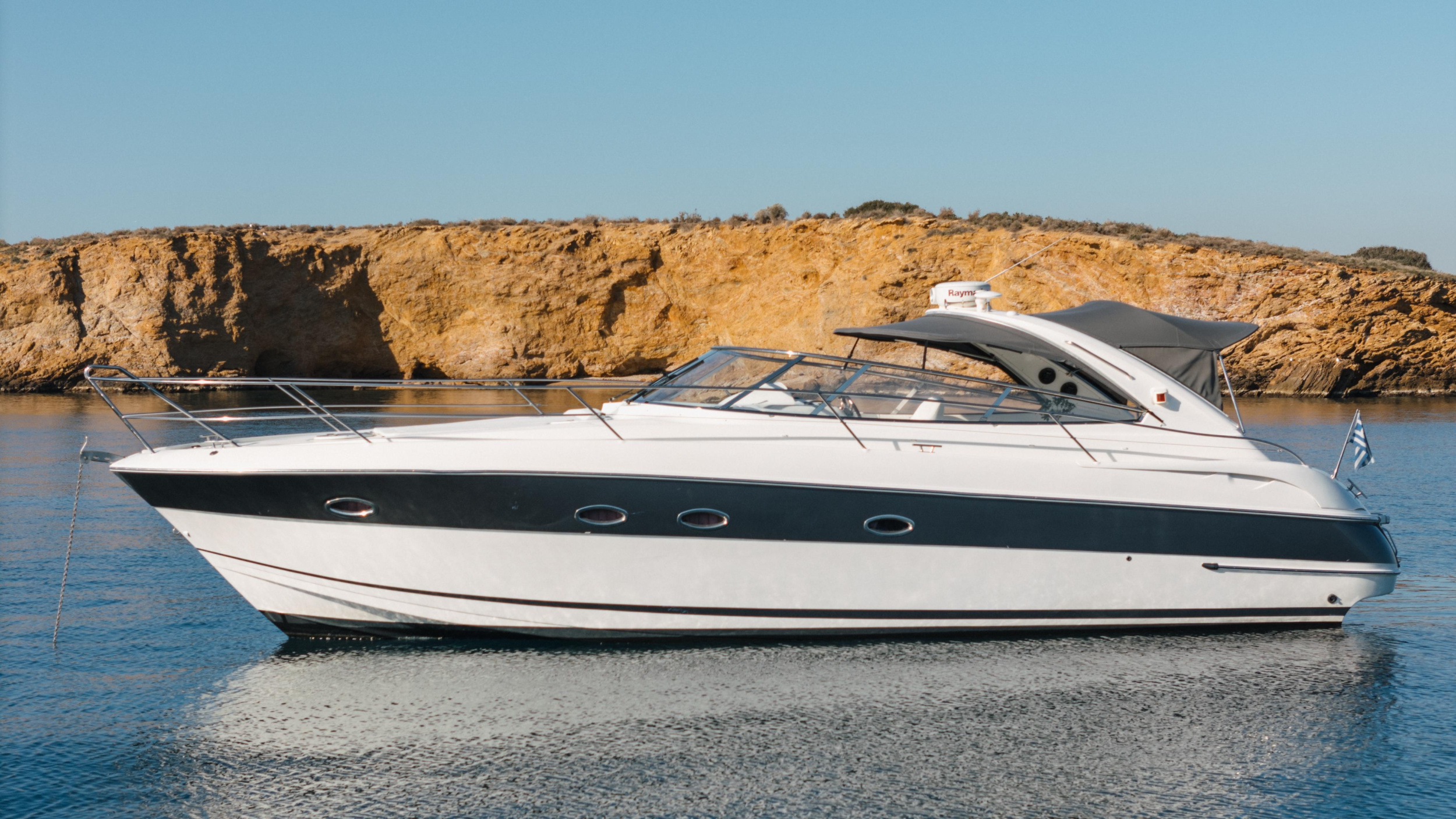 Photo #6 - Bavaria 40 (AEGEAN BLUE) en Mykonos - 61607