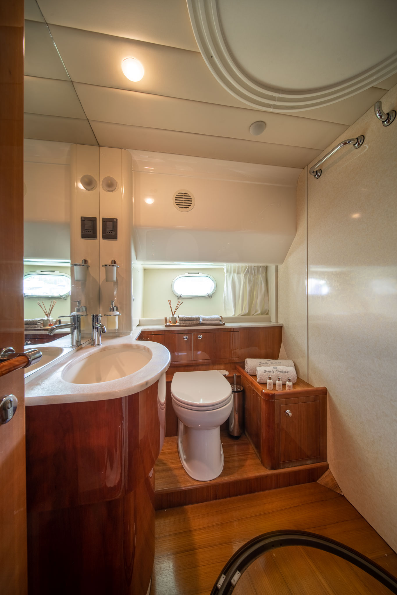 Photo #6 - Ferretti 68 (SIMPLY BRILLIANT) in Mykonos - 61603