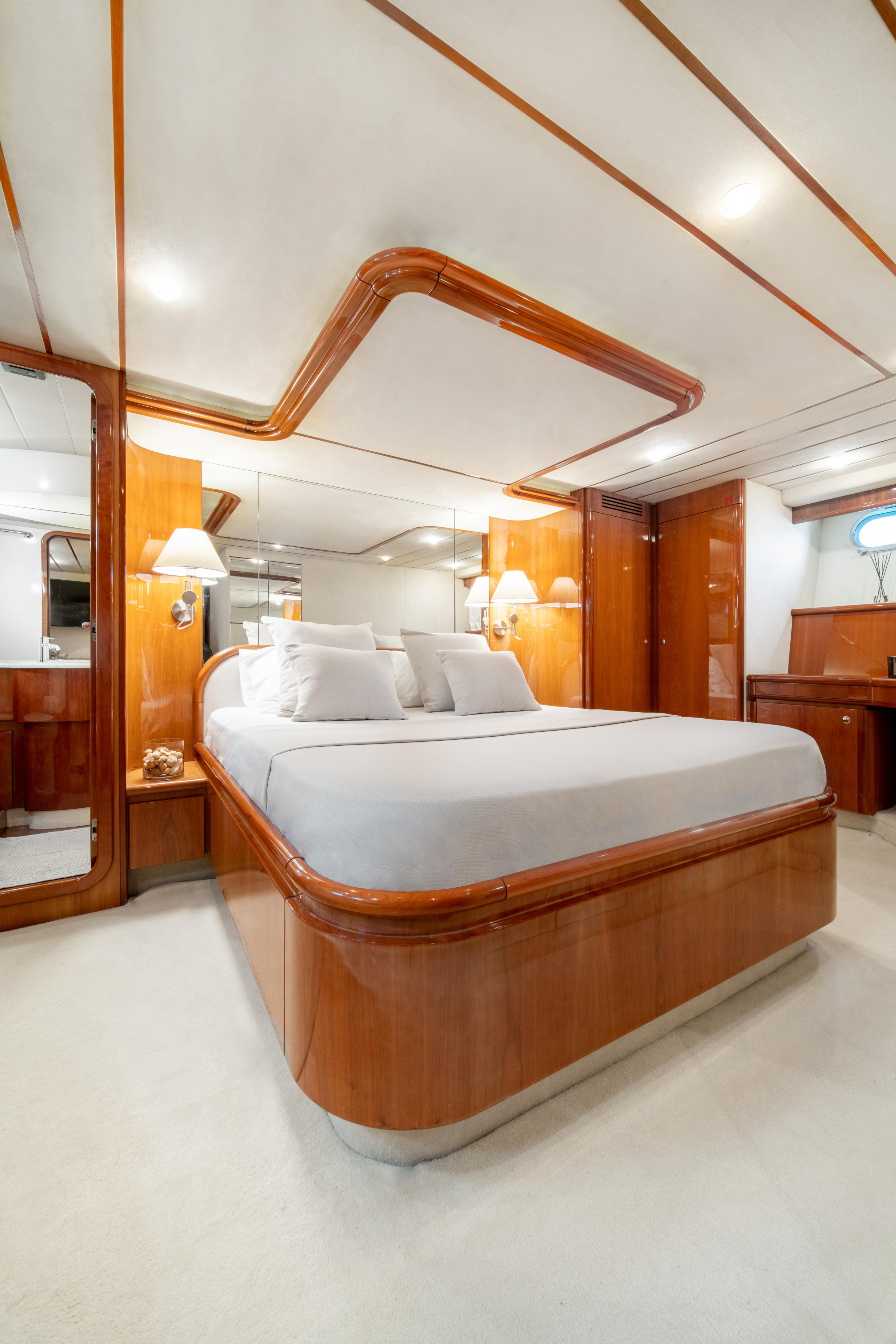 Photo #29 - Ferretti 68 (SIMPLY BRILLIANT) in Mykonos - 61603