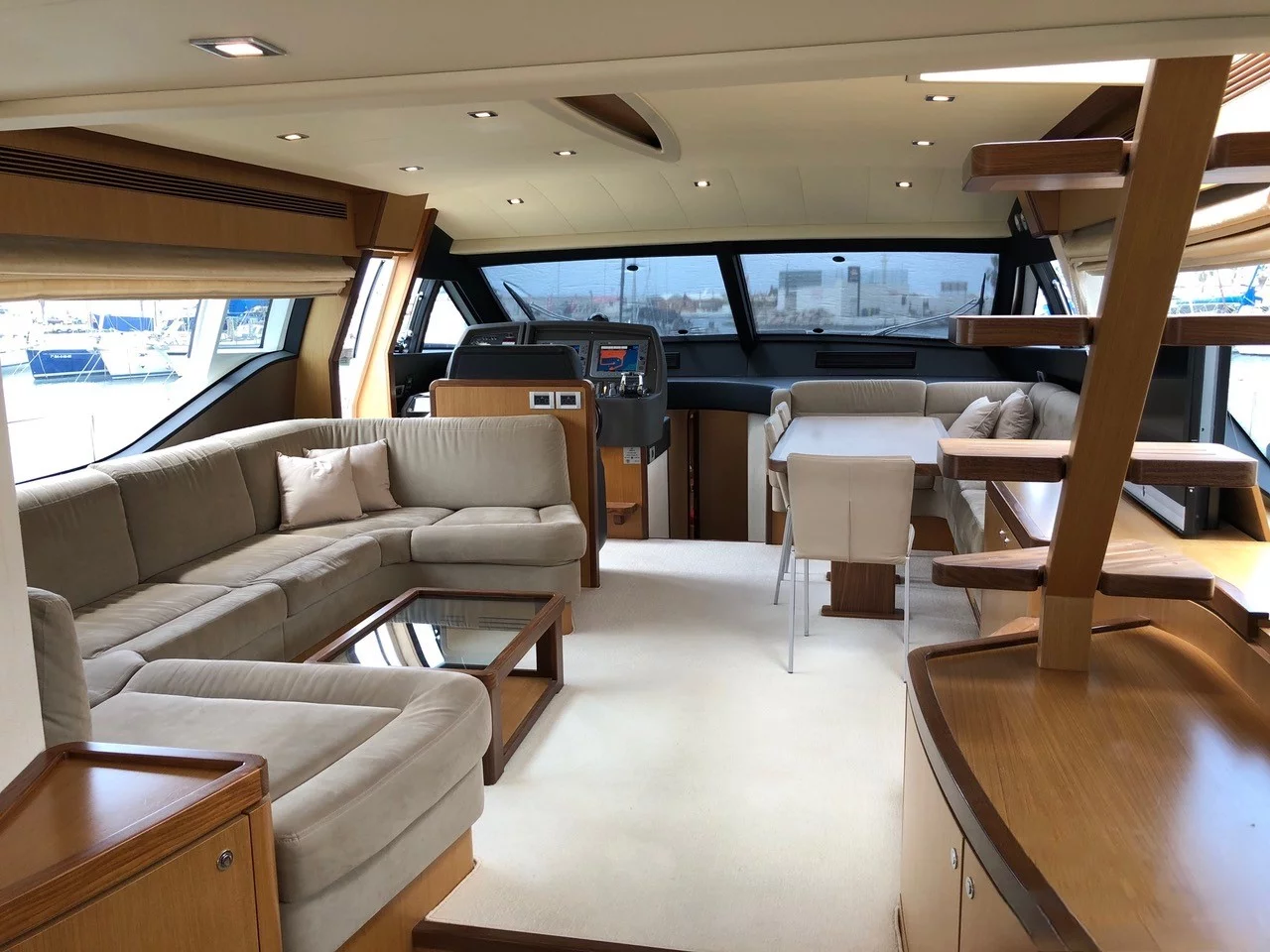 Ferretti 630 (ESCAPE) Interior image - 6